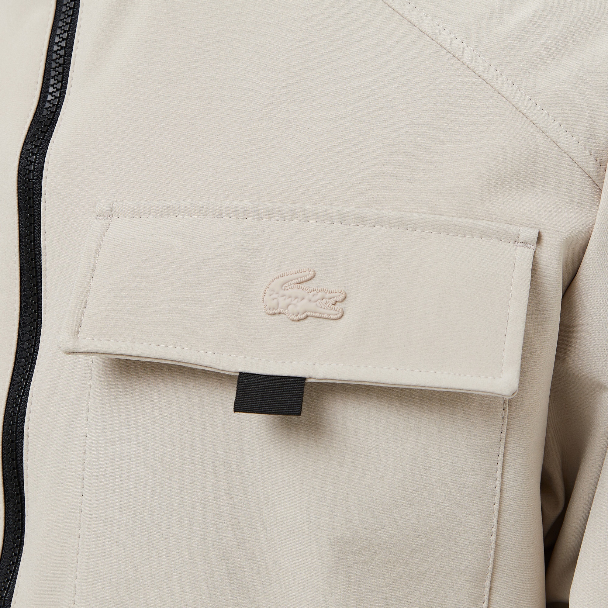 Lacoste Erkek Relaxed Fit Kapüşonlu Baskılı Krem Yağmurluk