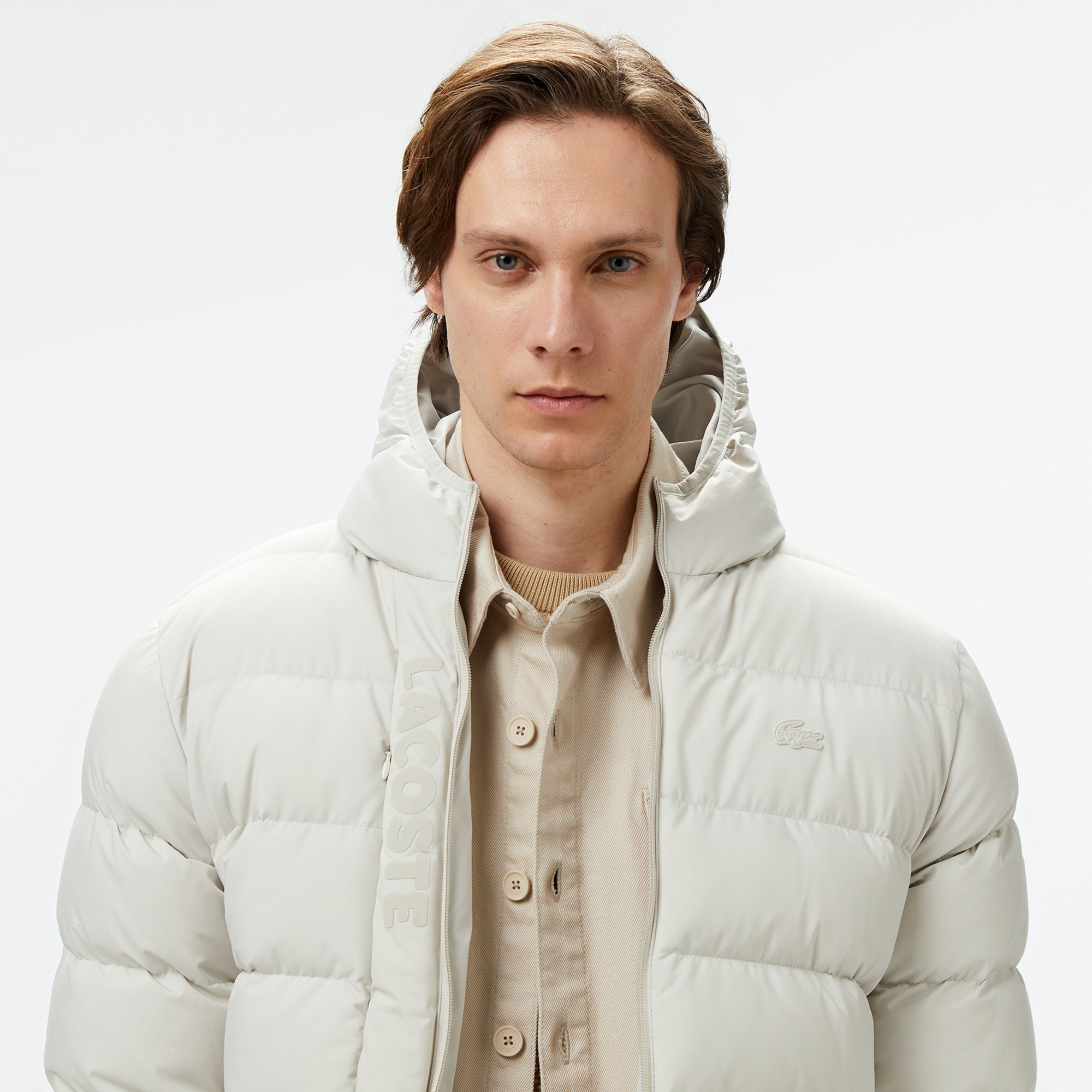 Lacoste Erkek Regular Fit Kapüşonlu Beyaz Şişme Mont