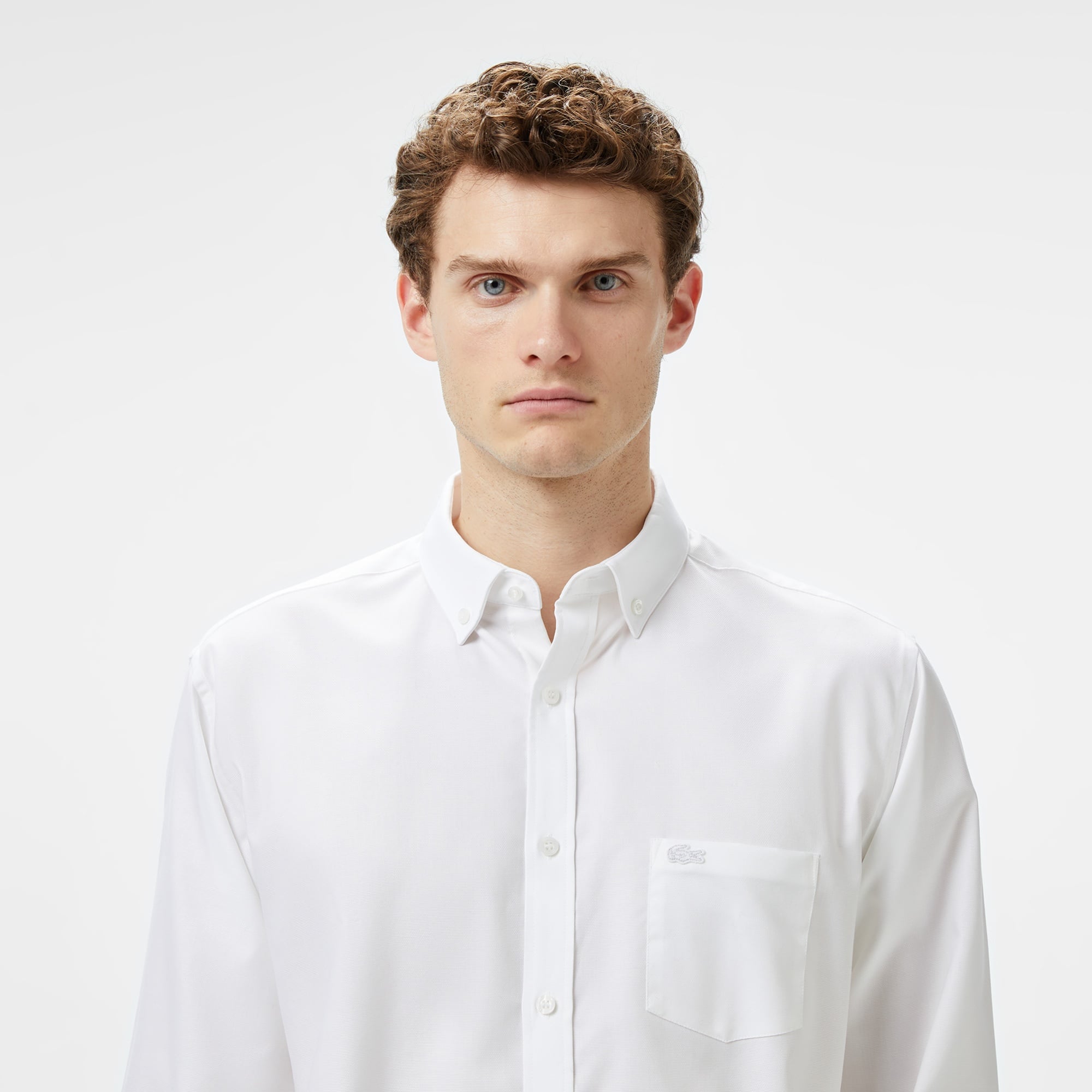 Erkek Regular Fit Düğmeli Yaka Beyaz Gömlek