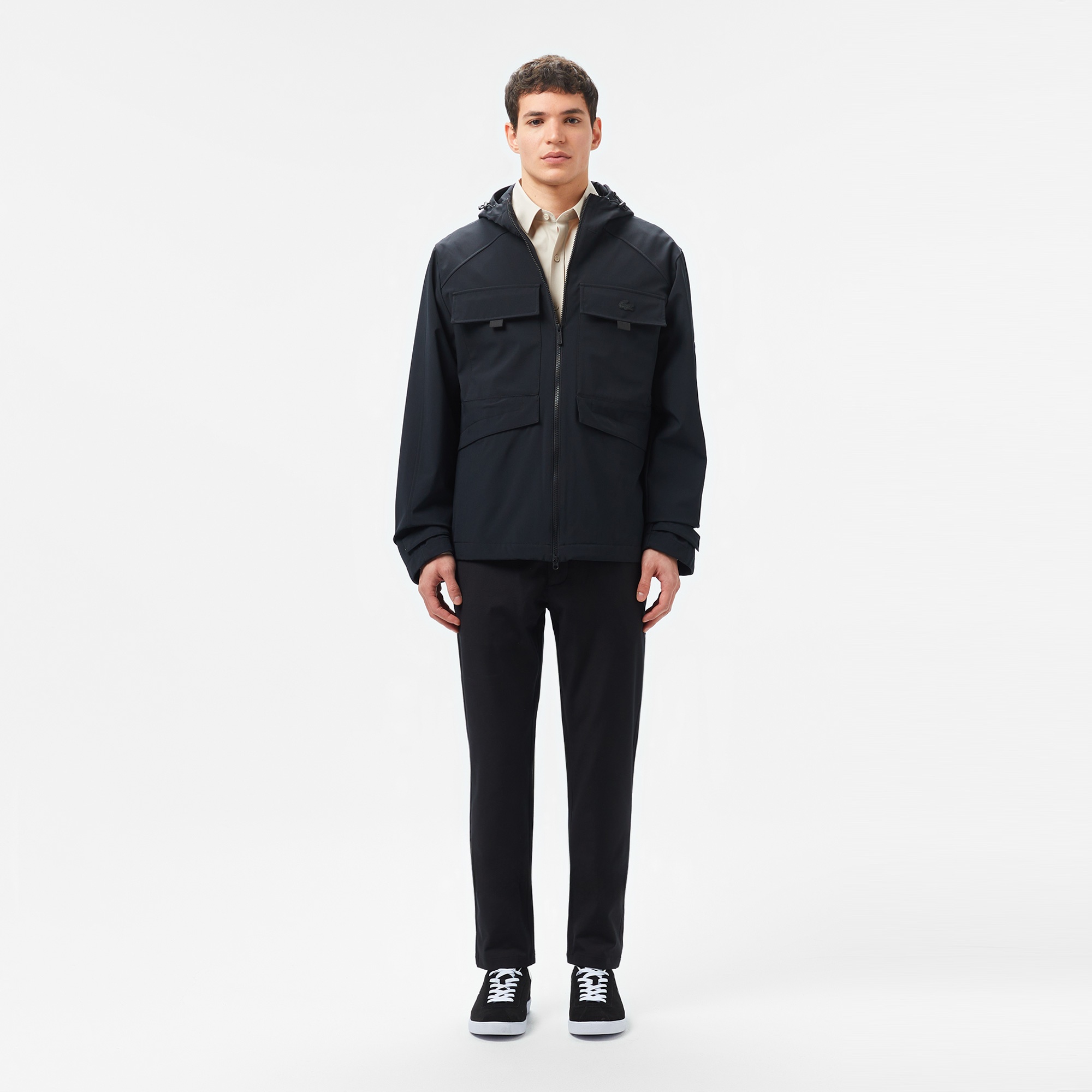 Lacoste Erkek Relaxed Fit Kapüşonlu Baskılı Siyah Yağmurluk