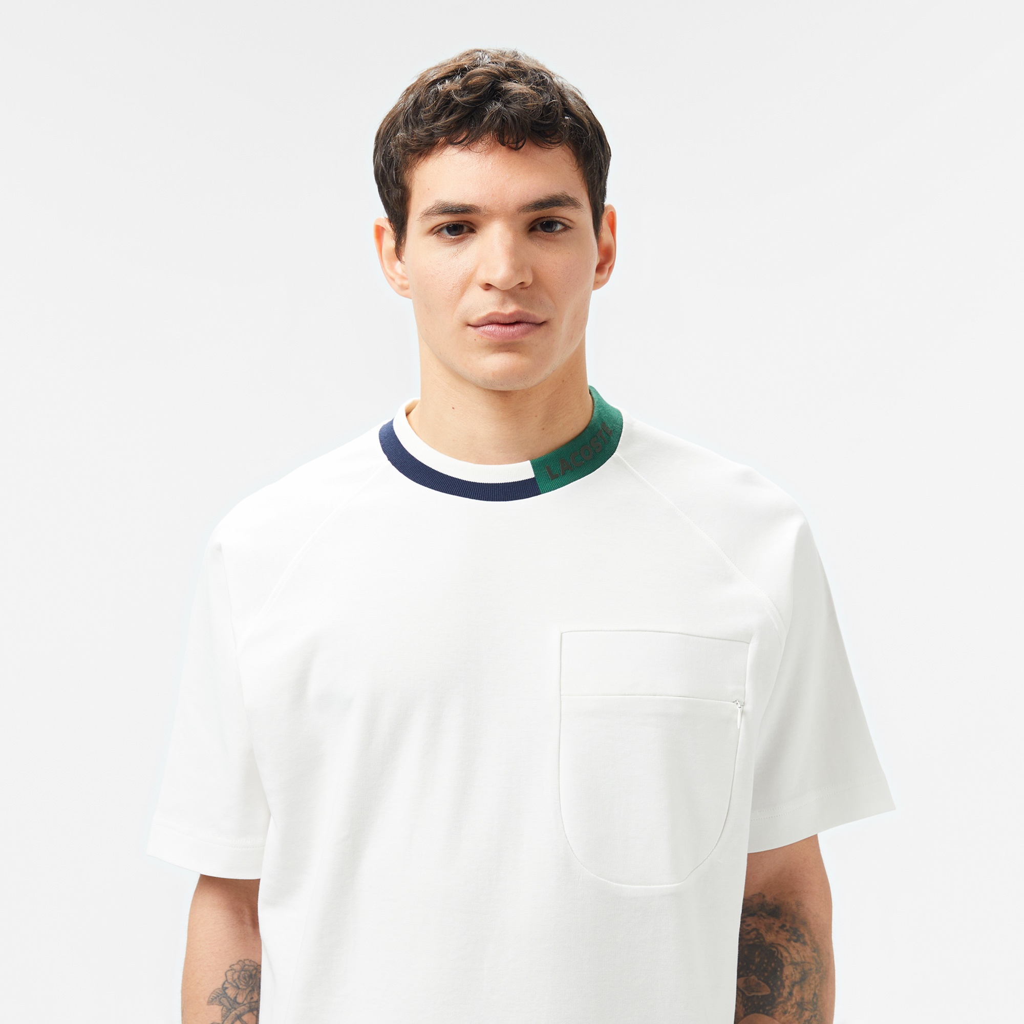 Lacoste Erkek Bisiklet Yaka Beyaz Cepli T-Shirt