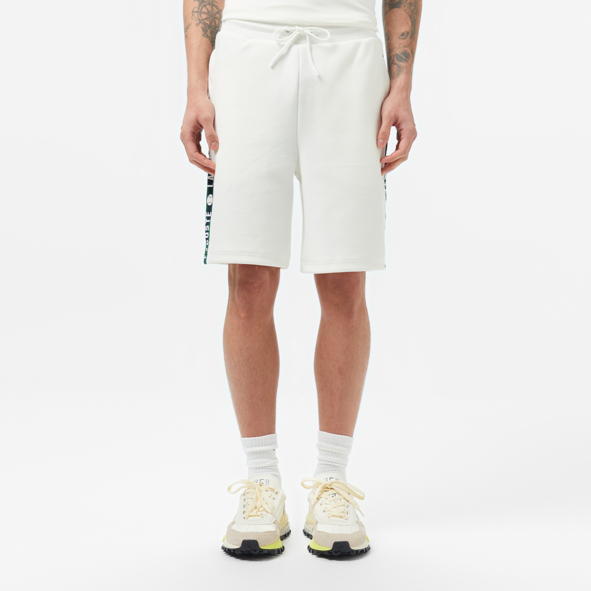 Lacoste Erkek Regular Fit Baskılı Beyaz Şort