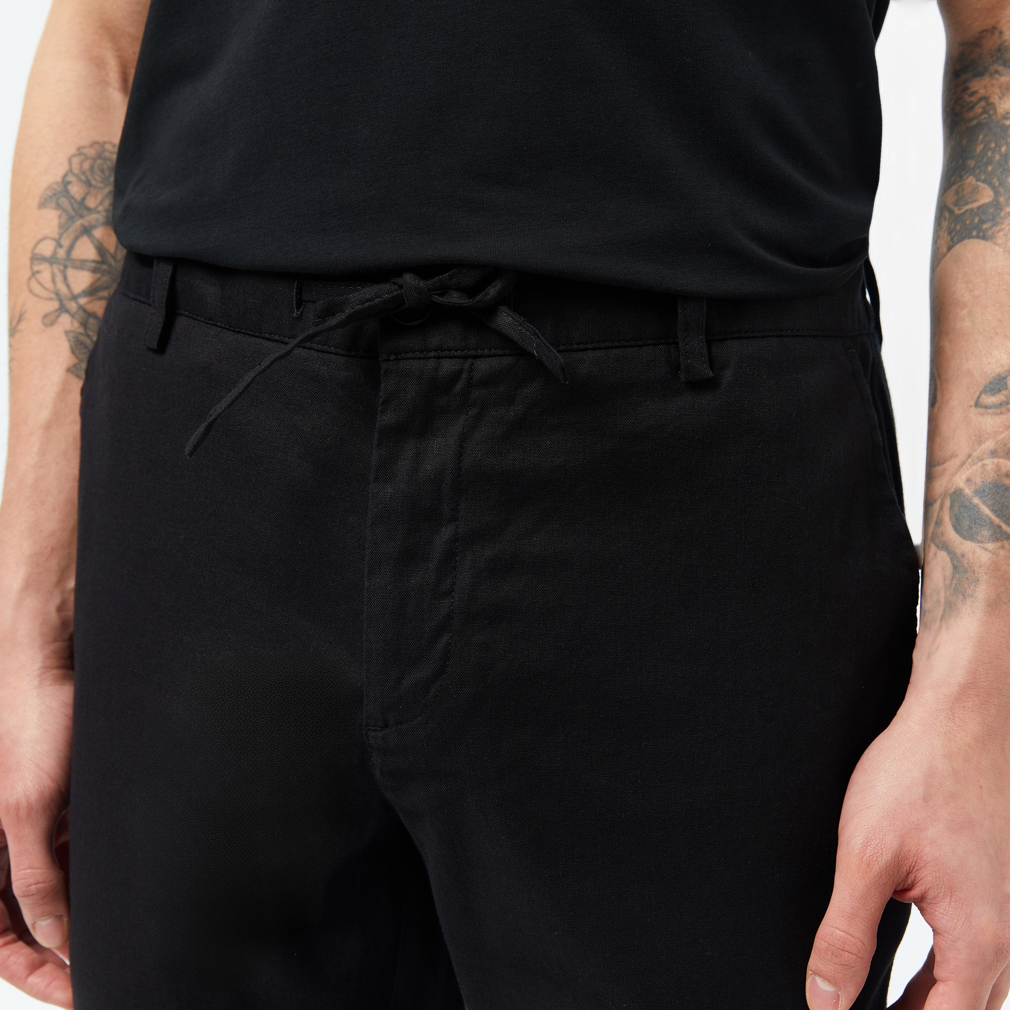 Lacoste Erkek Slim Fit Siyah Pantolon