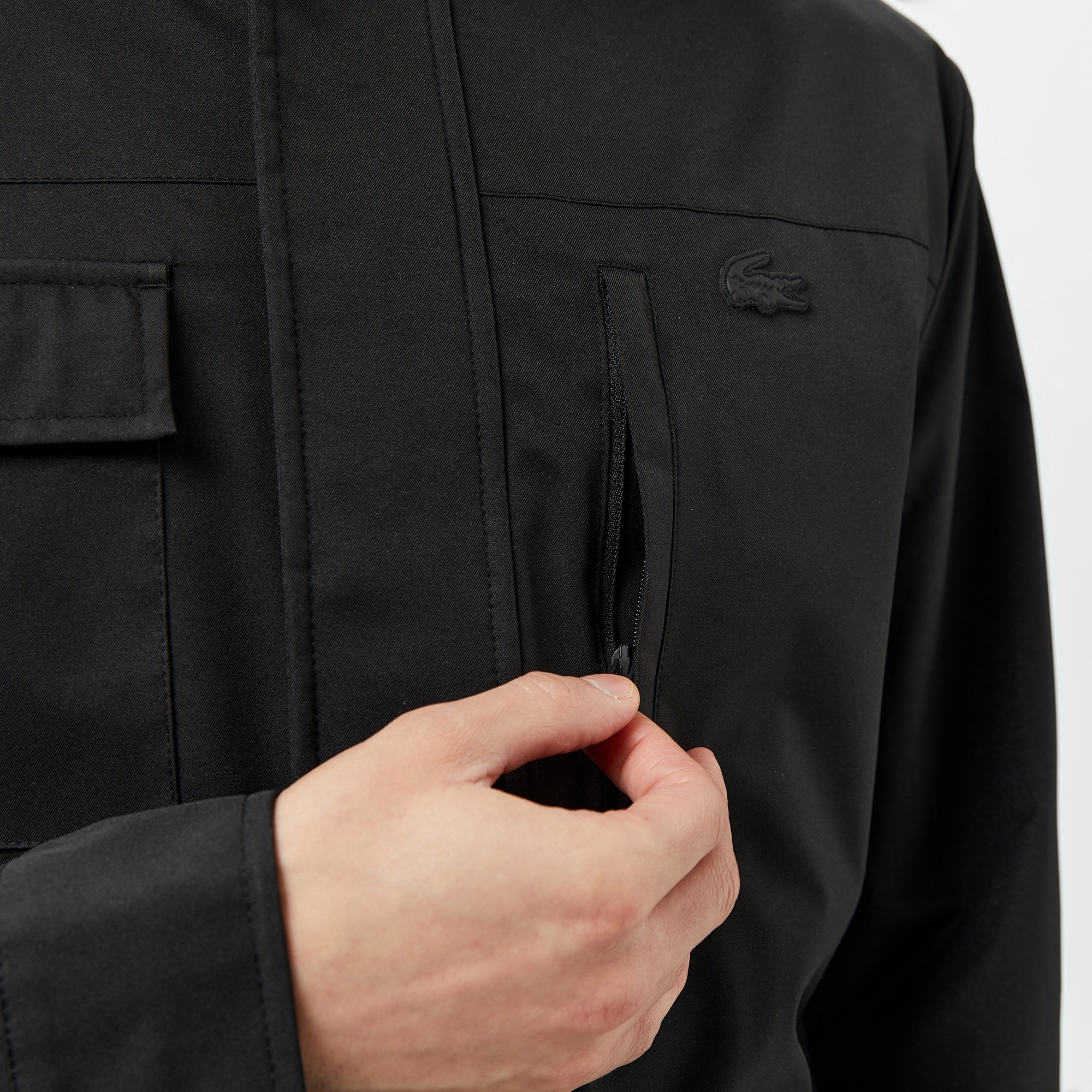 Lacoste Erkek Regular Fit Kapüşonlu Baskılı Siyah Yağmurluk