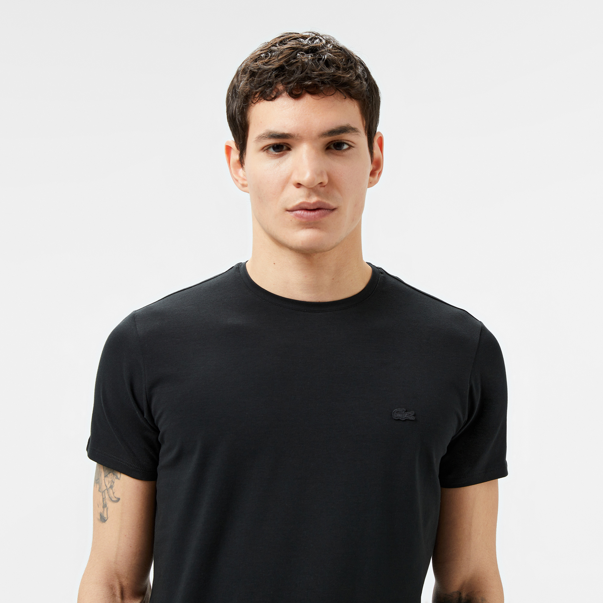 Lacoste Erkek Slim Fit Bisiklet Yaka Siyah T-Shirt görsel 2