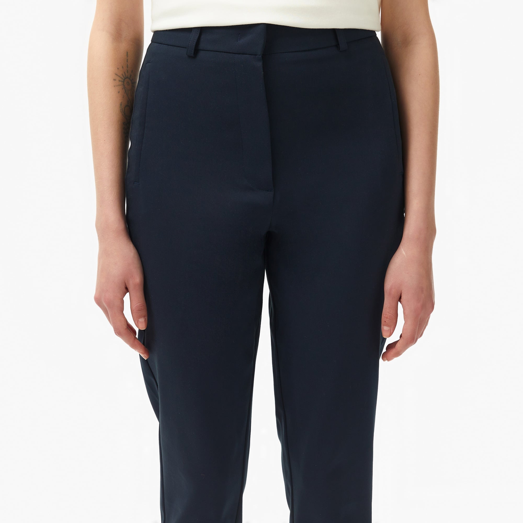 Lacoste Kadın Regular Fit Lacivert Pantolon