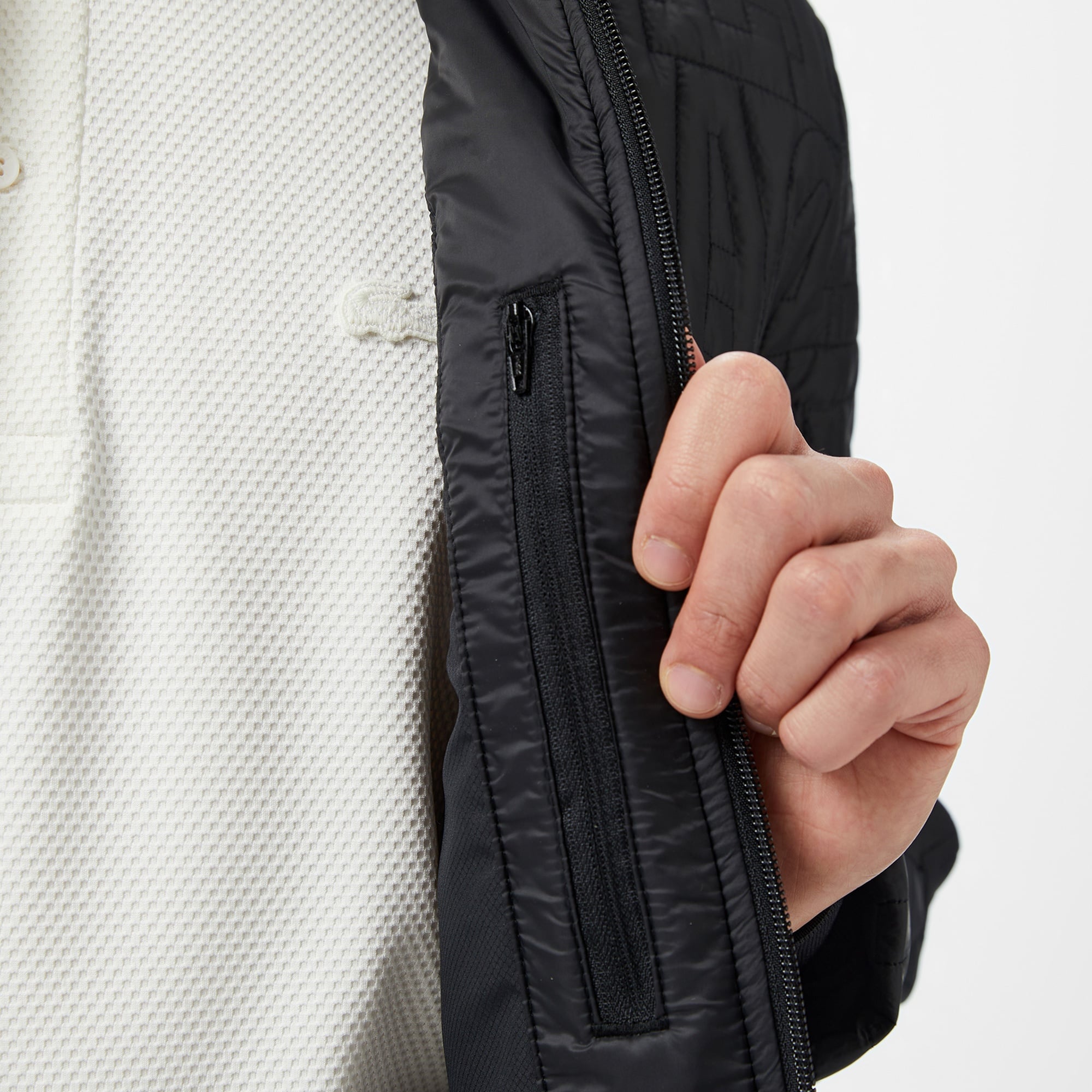 Lacoste Erkek Regular Fit Dik Yaka Kapitone Siyah Mont