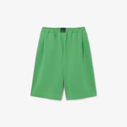 SS25 RUNWAY Kadın Oversize Fit Saten Yeşil Bermuda Şort Yeşil