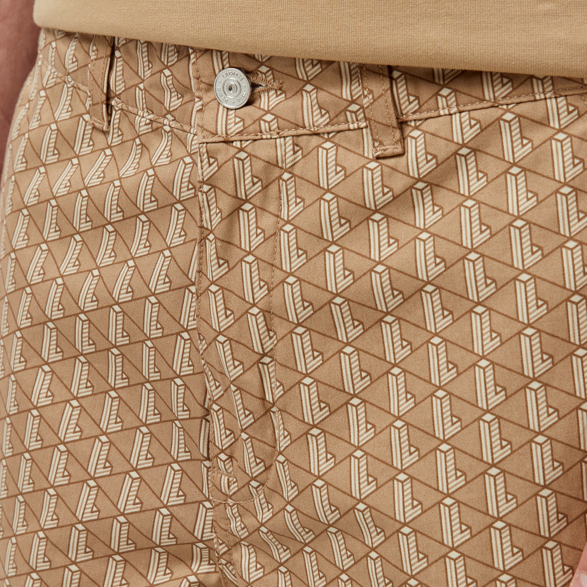 Lacoste Erkek Loose Fit Monogram Bej Bermuda Şort
