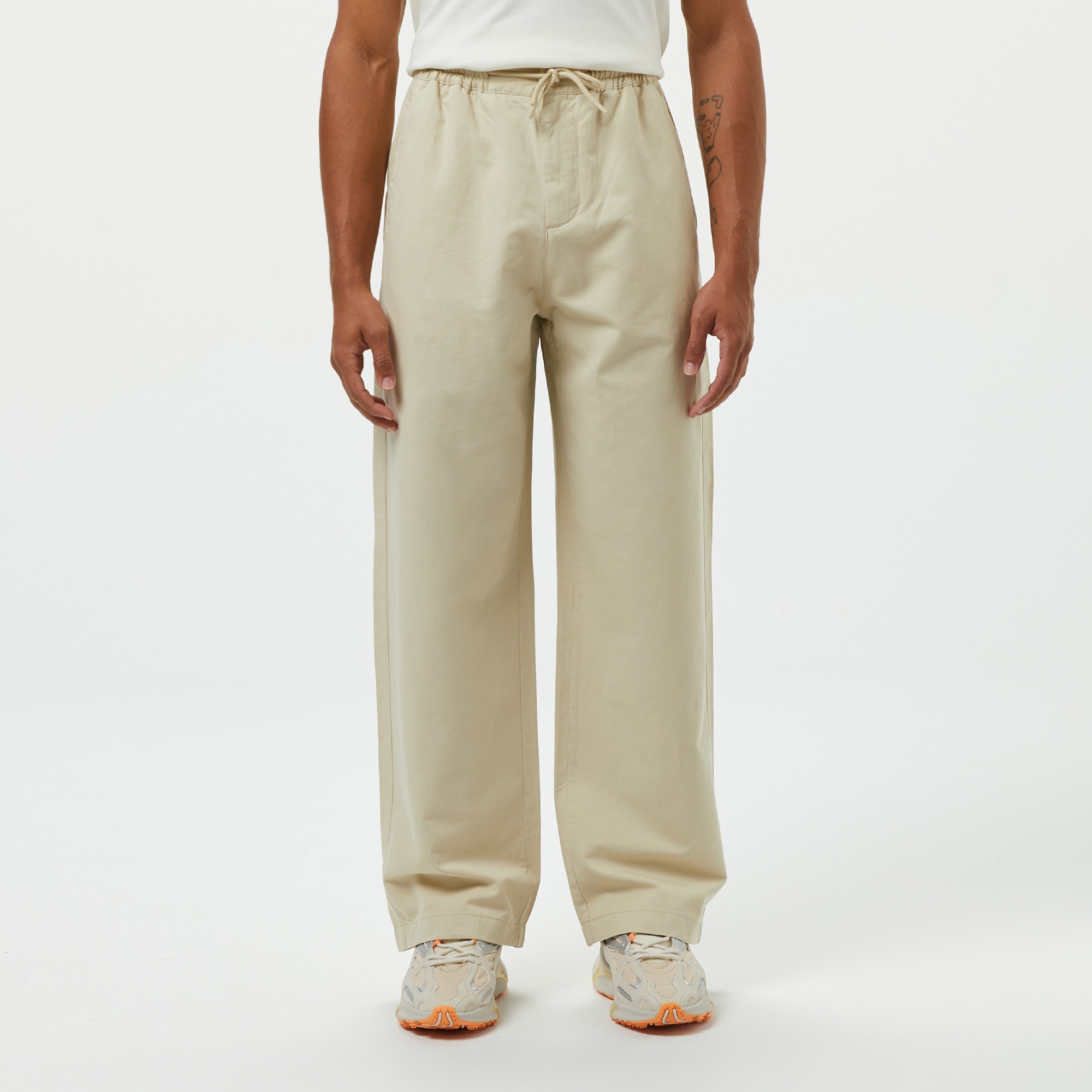Lacoste Erkek Relaxed Fit Bej Pantolon