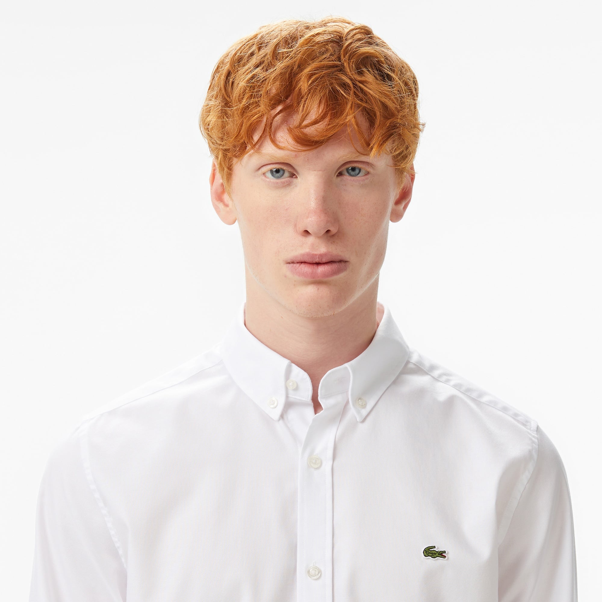 Erkek Slim Fit Düğmeli Yaka Beyaz Gömlek