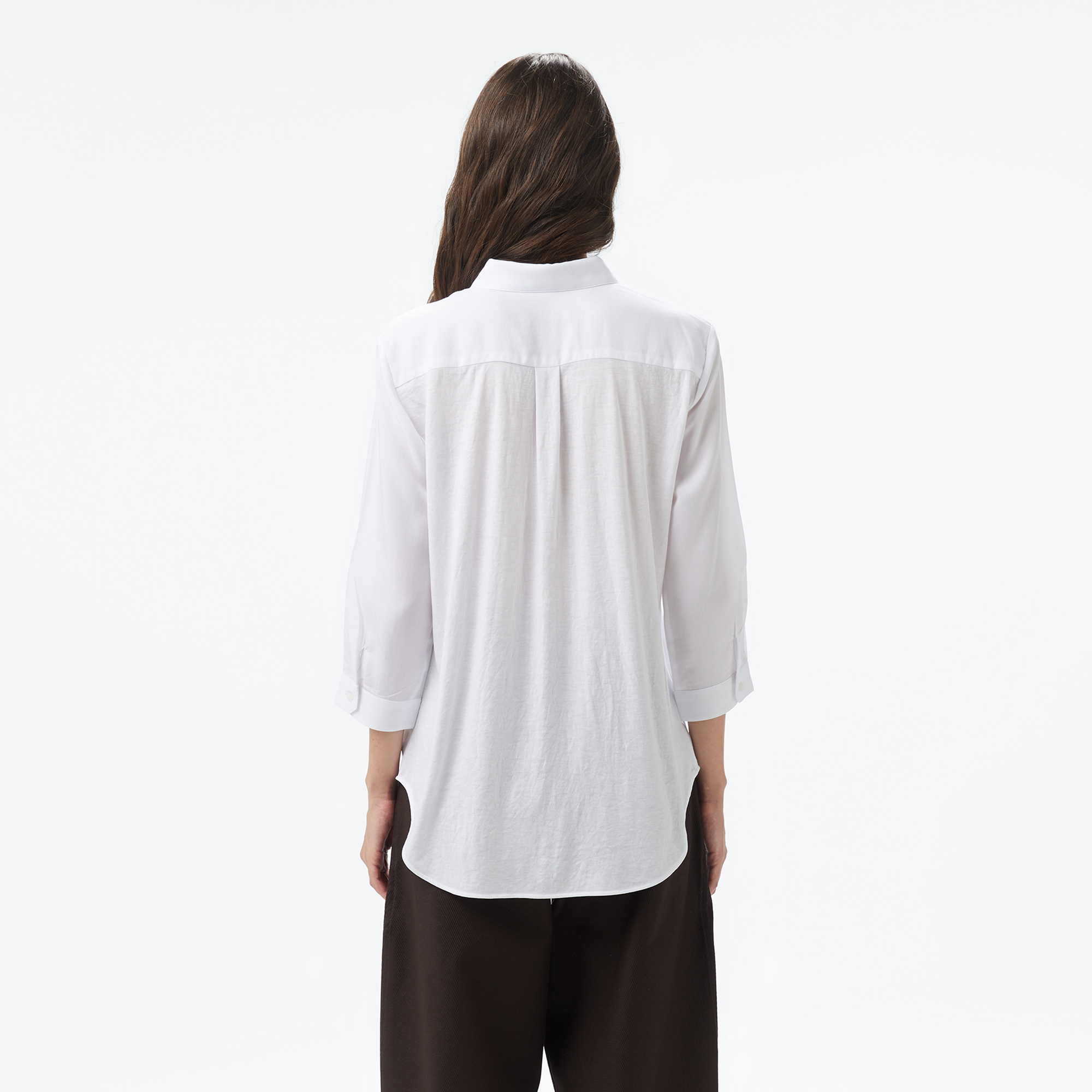 Lacoste Kadın Regular Fit Yarım Kol Beyaz Gömlek görsel 2