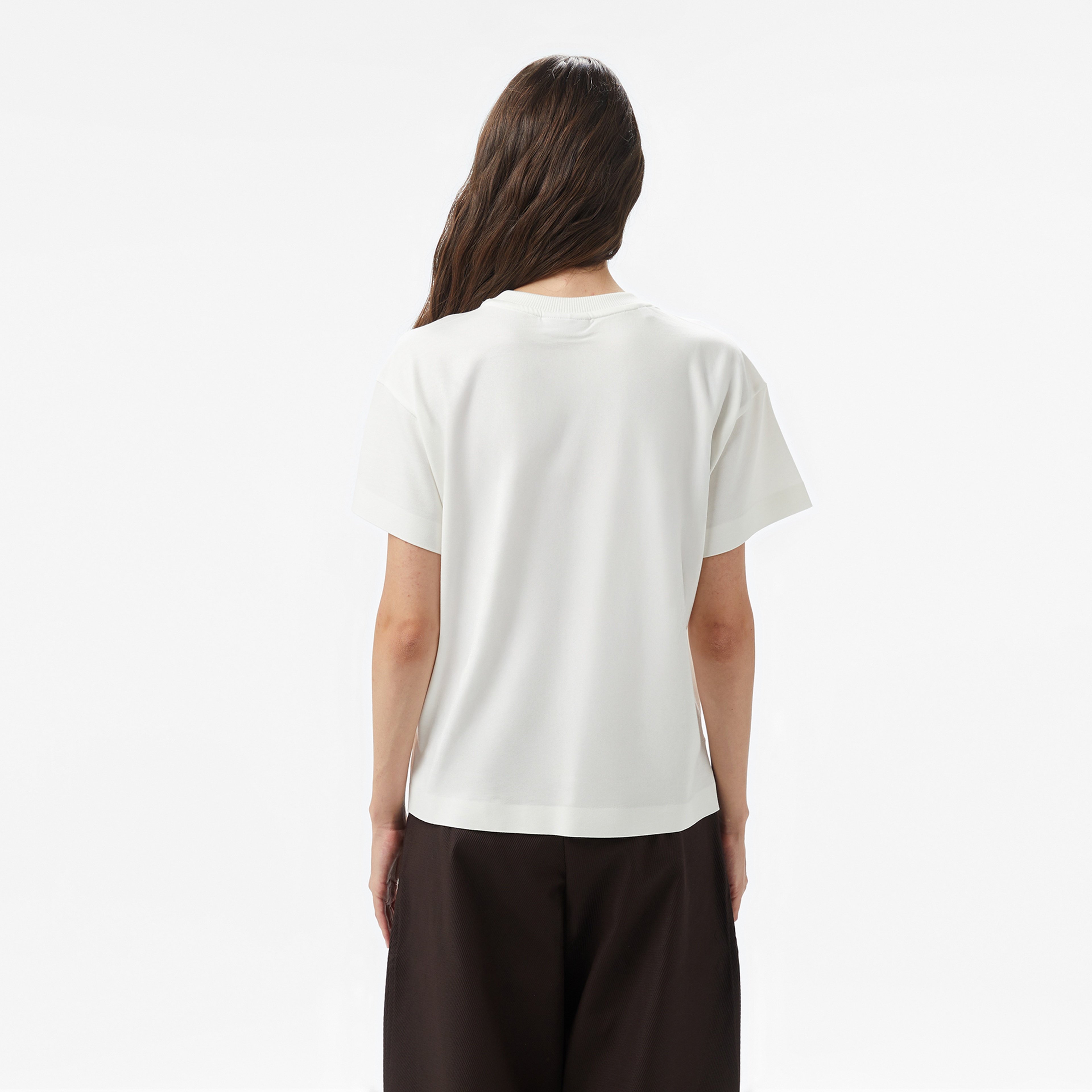 Kadın Loose Fit Bisiklet Yaka Beyaz T-Shirt