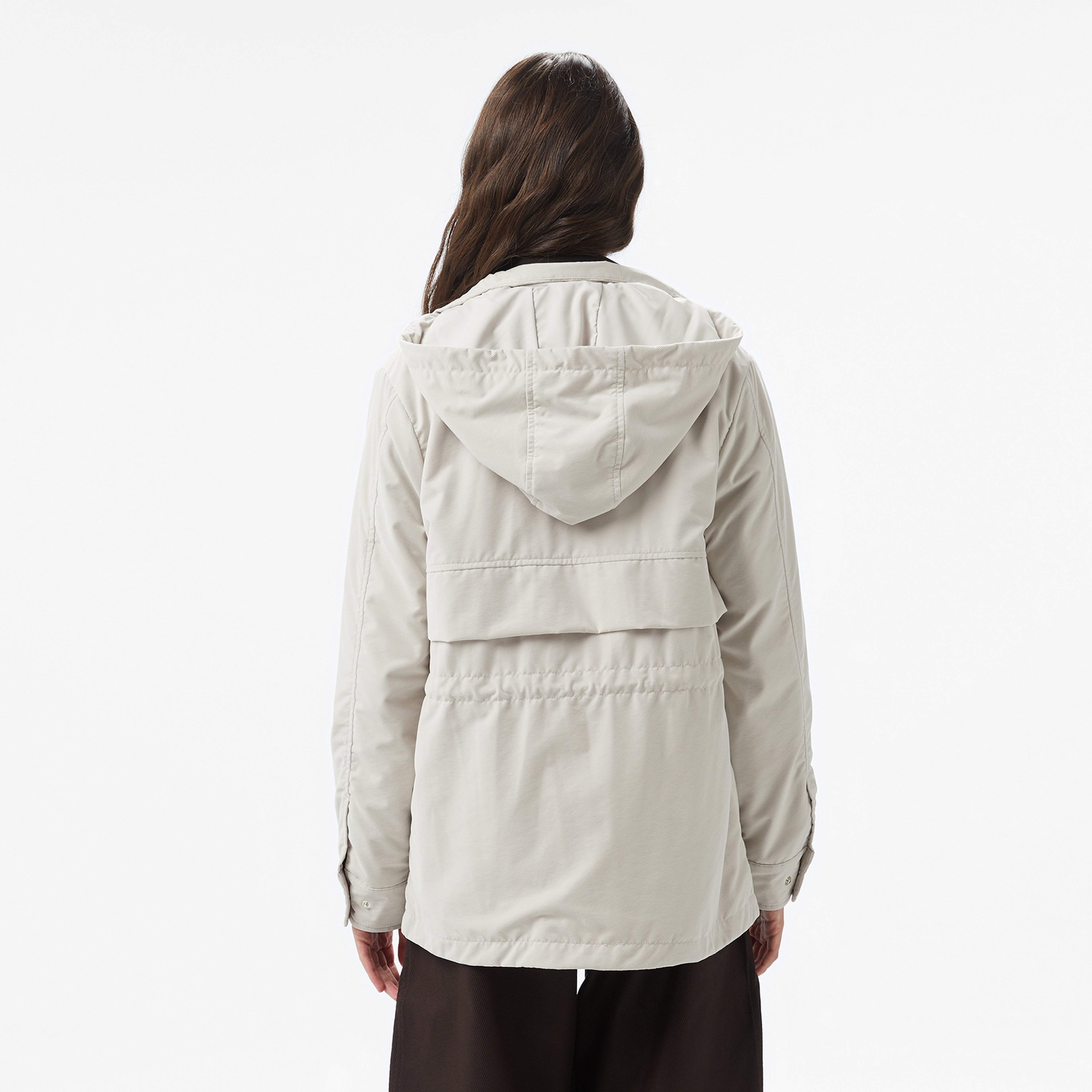 Kadın Kapüşonlu Beyaz Mont