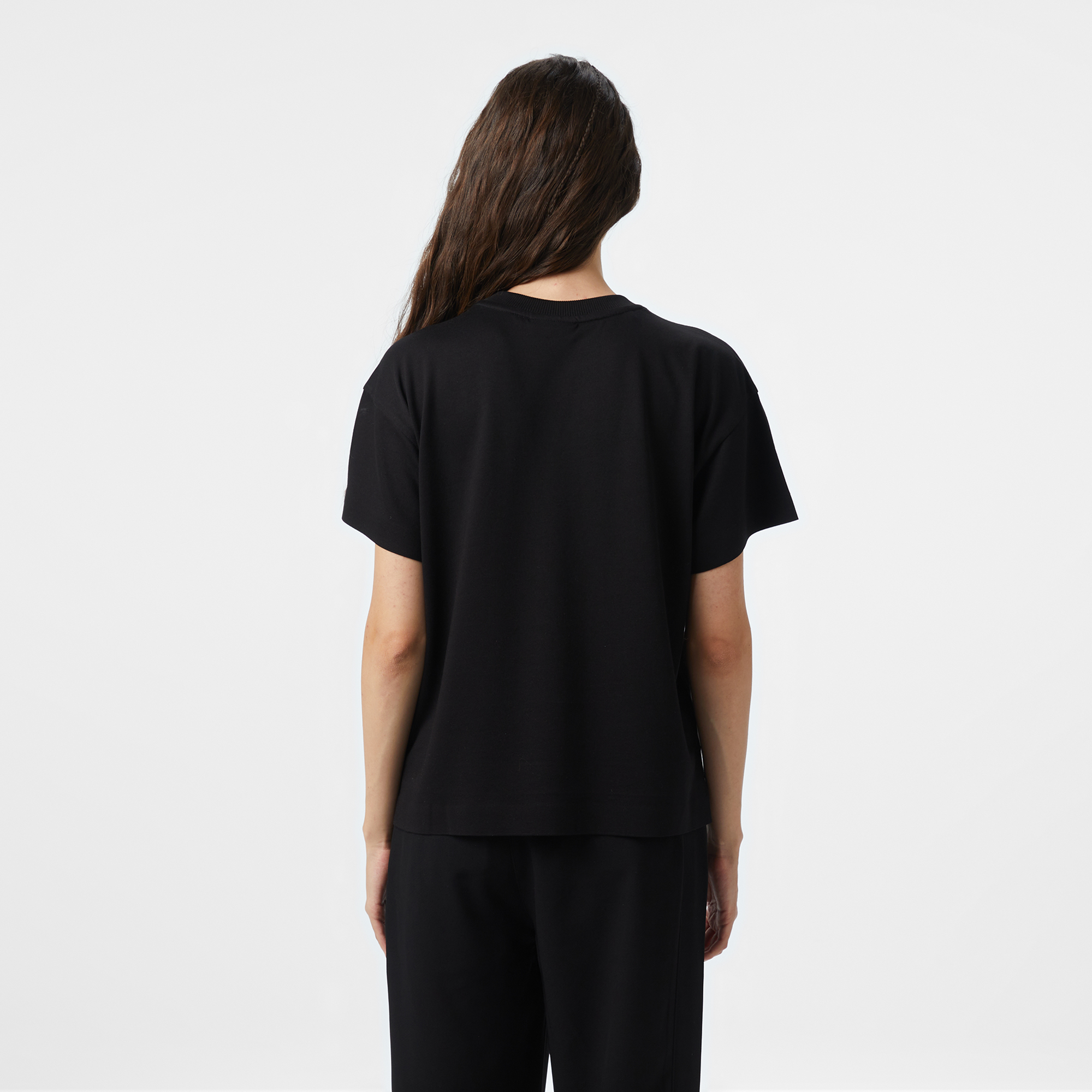 Lacoste Kadın Loose Fit Bisiklet Yaka Siyah T-Shirt görsel 2