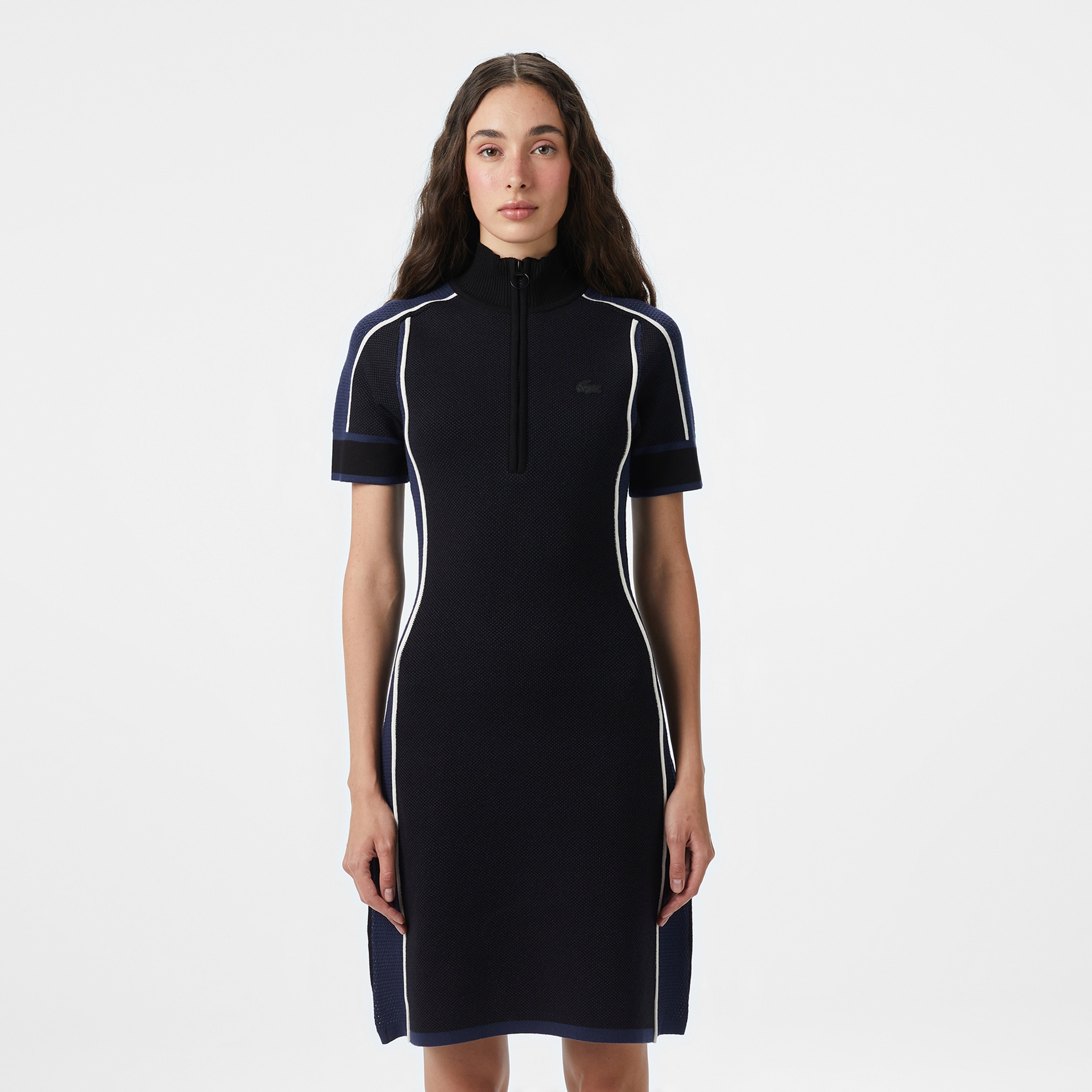 Kadın Classic Fit Kısa Kollu Yarım Fermuarlı Renk Bloklu Siyah Elbise