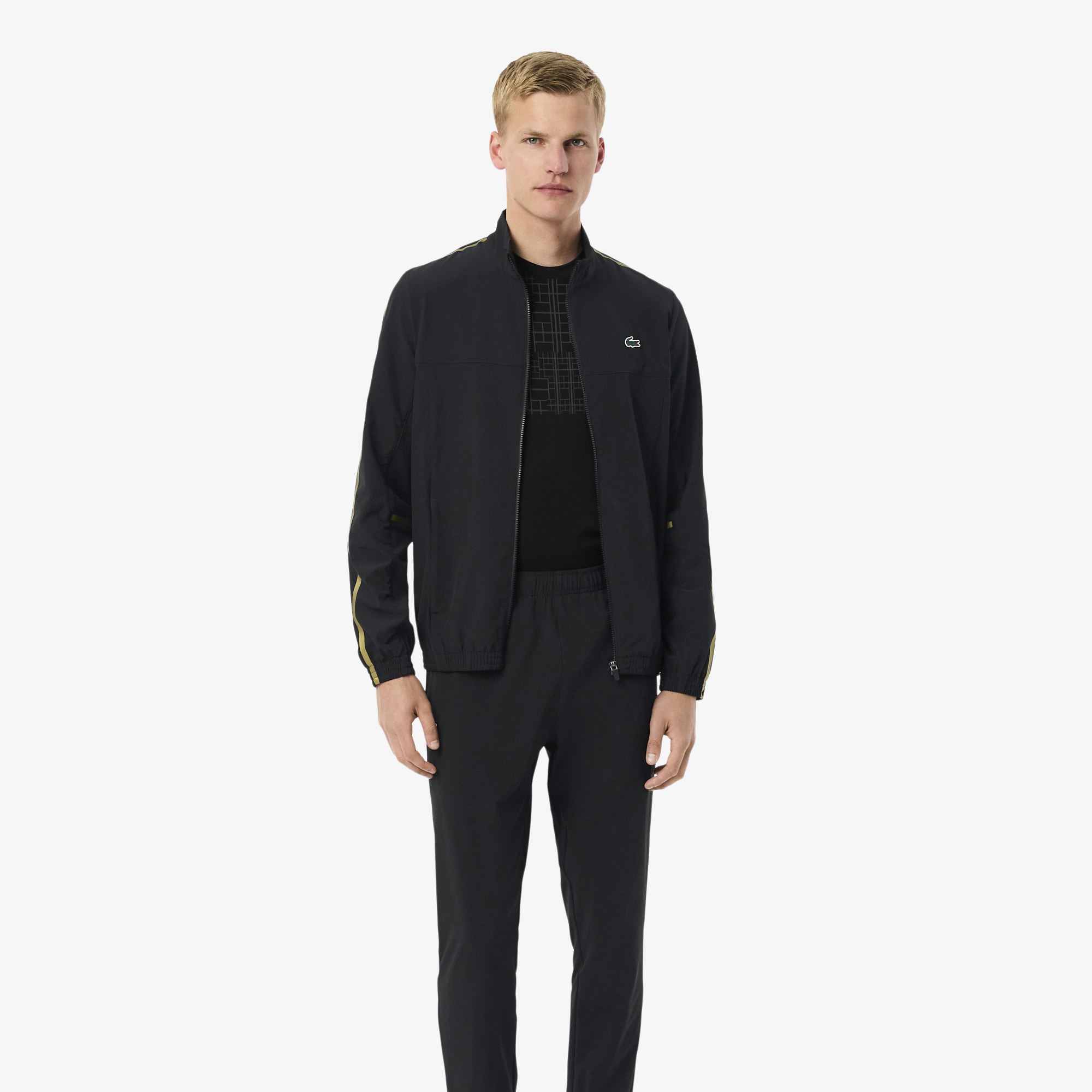 ココ‼️Lacoste ブラック ブルゾン f084c2de-7141-4d18-8559-