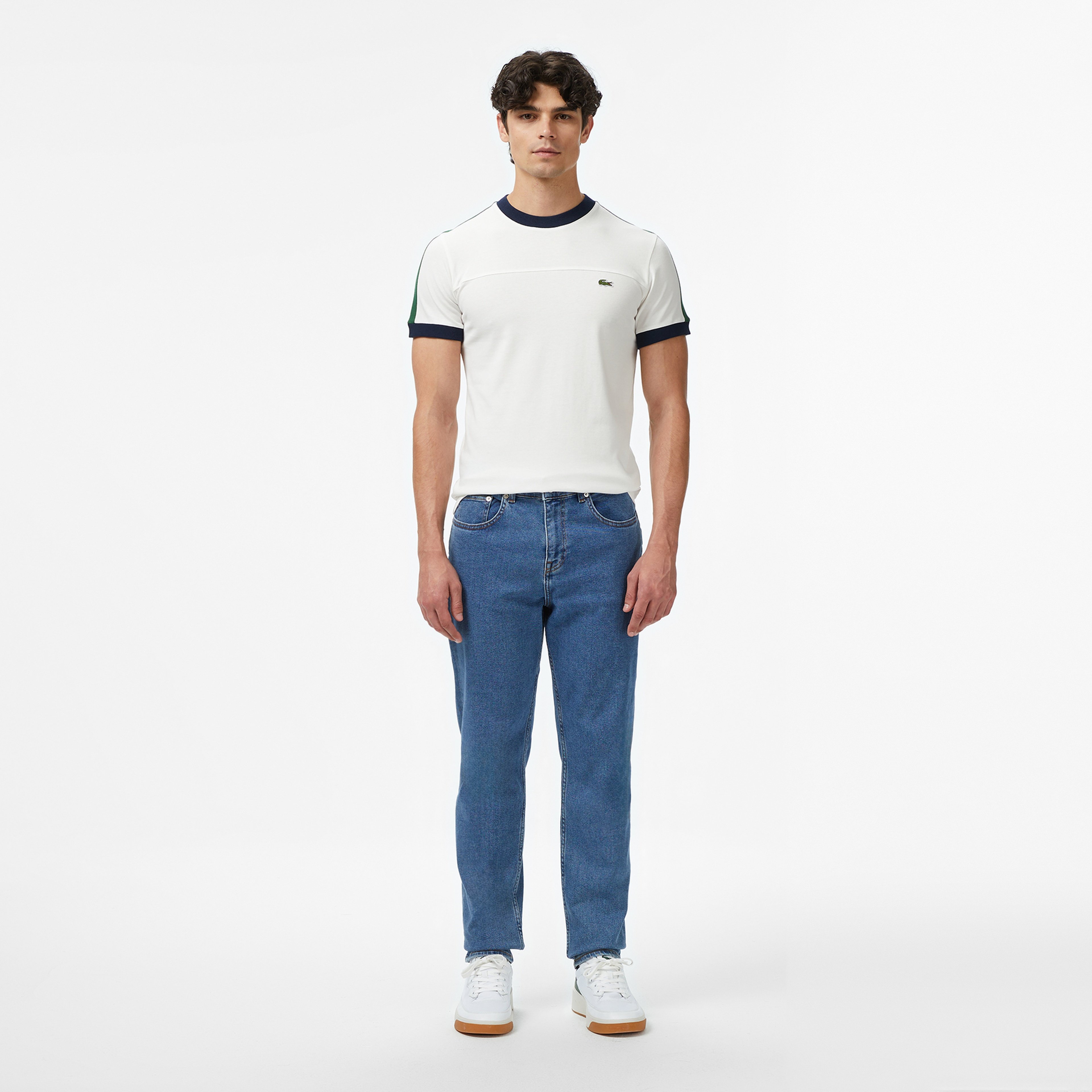 Erkek Regular Fit Bisiklet Yaka Beyaz T-Shirt Erkek Regular Fit Bisiklet Yaka Beyaz T-Shirt