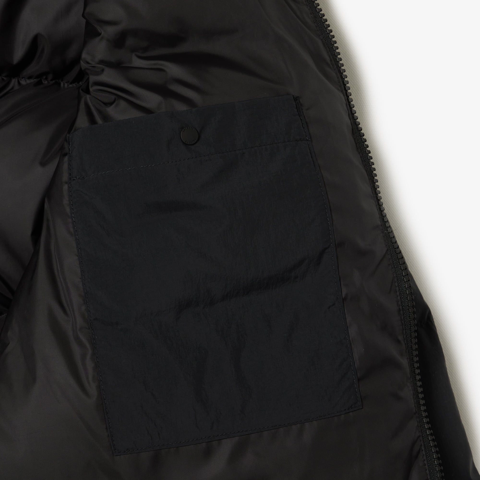 Kadın Relaxed Fit Kapüşonlu Siyah Şişme Mont