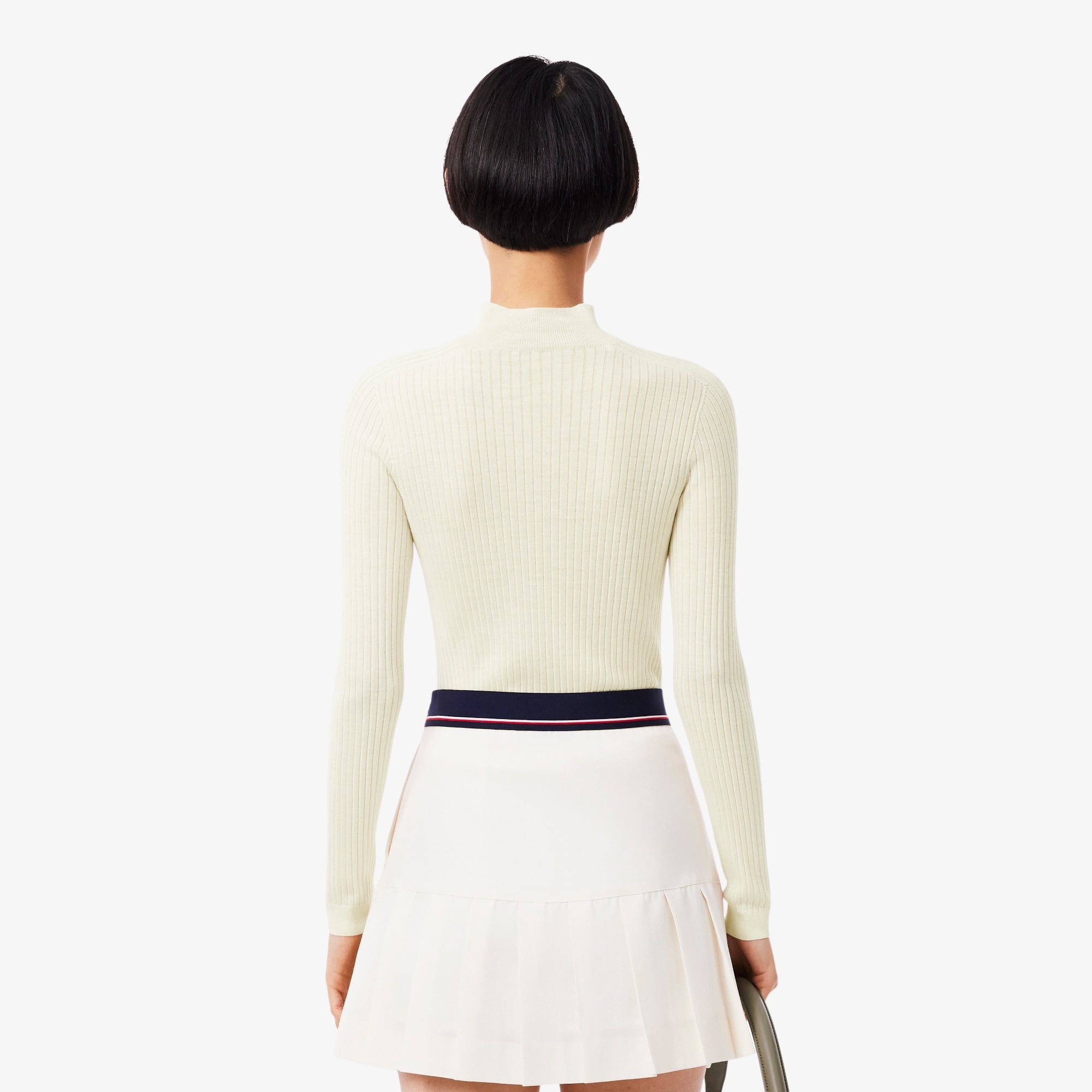 Kadın Slim Fit Dik Yaka Beyaz Kazak