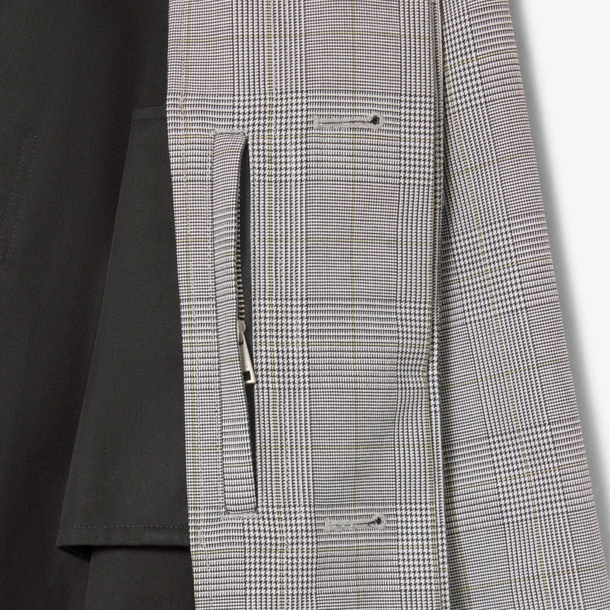 Erkek Classic Fit Gömlek Yaka Ekose Beyaz Trençkot