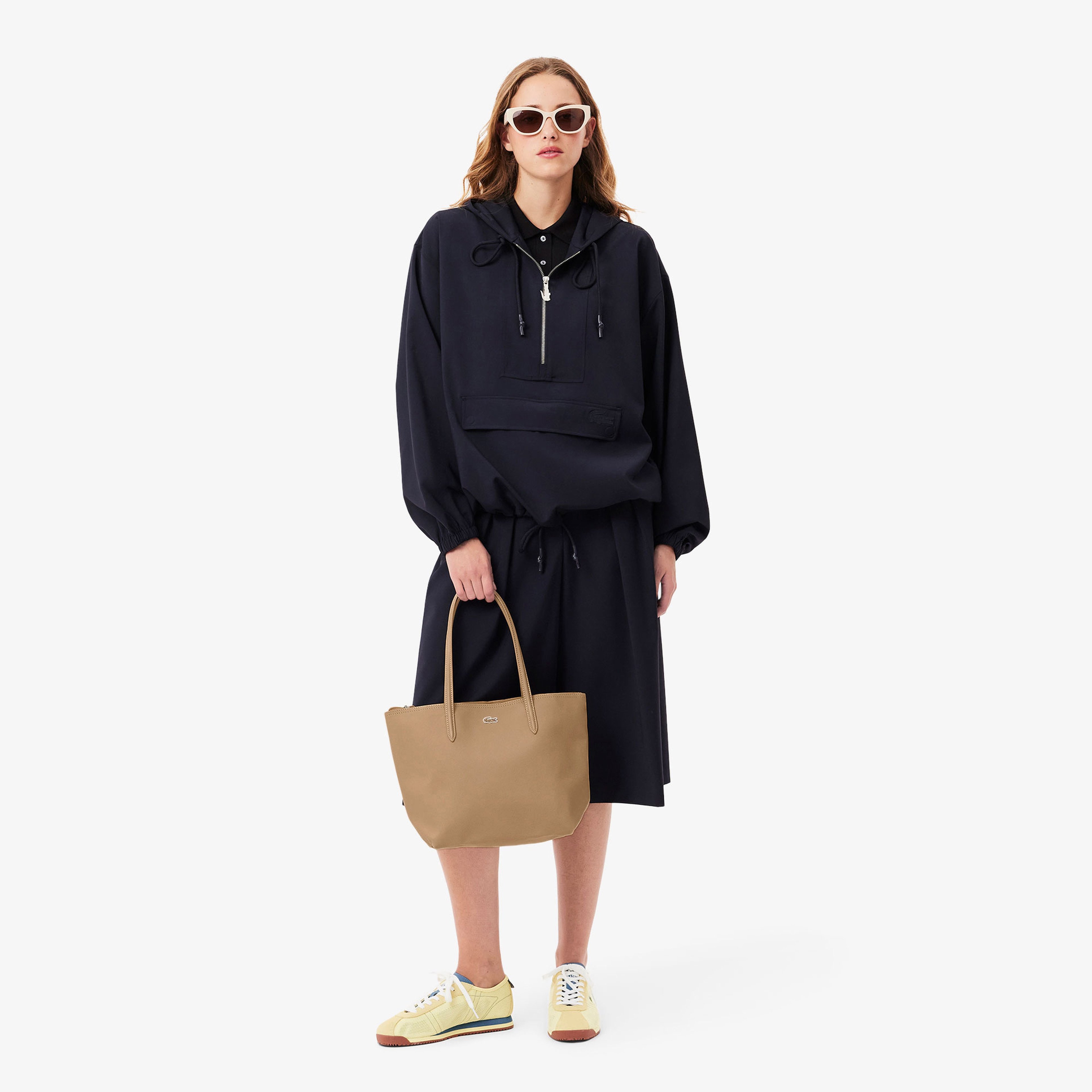 Small L.12.12 Kadın Bej Omuz Çantası Small L.12.12 Kadın Bej Omuz Çantası