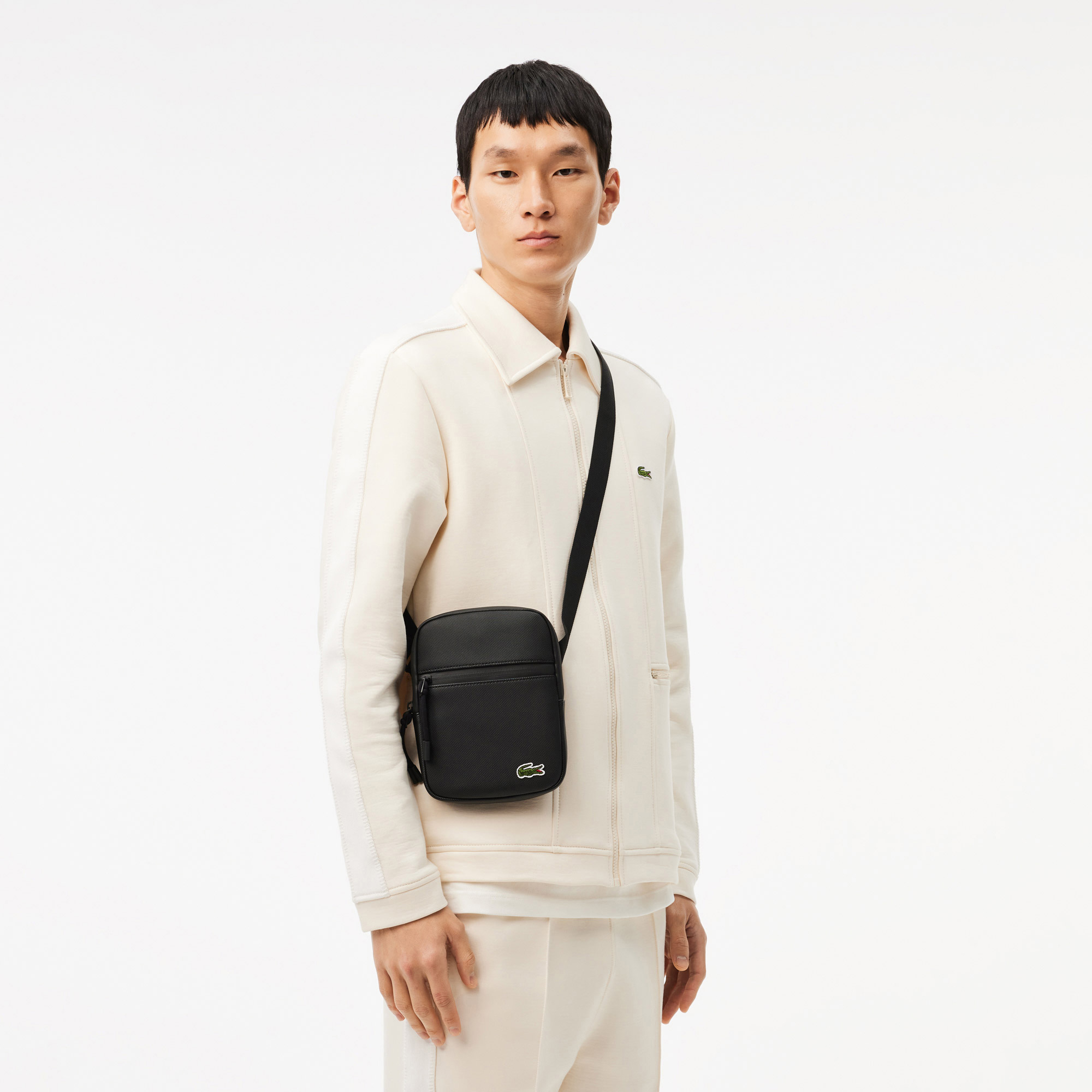 Lacoste Small LCST Erkek Siyah Postacı Çantası görsel 7