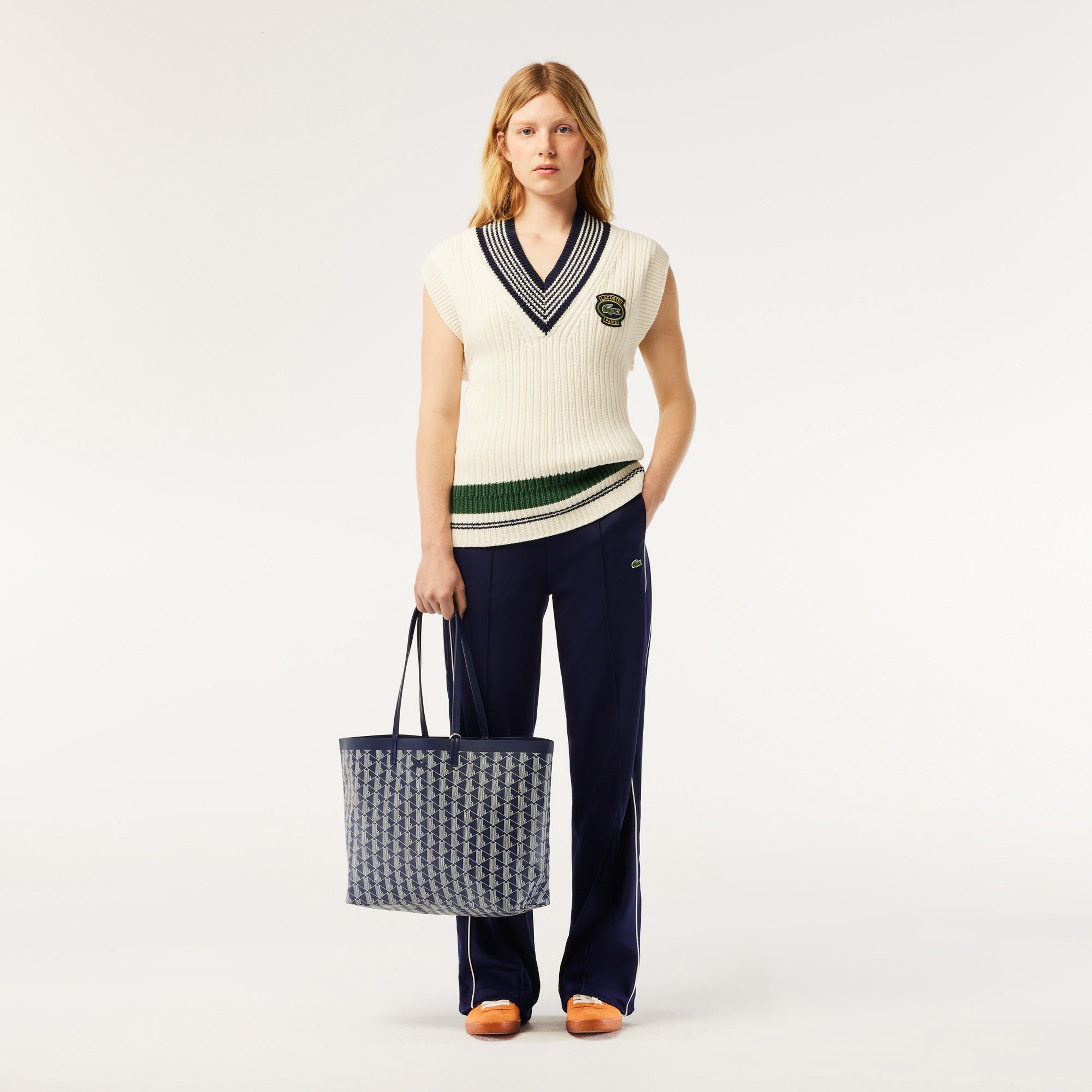 Zely Canvas Kadın Monogram Lacivert Omuz Çantası Zely Canvas Kadın Monogram Lacivert Omuz Çantası