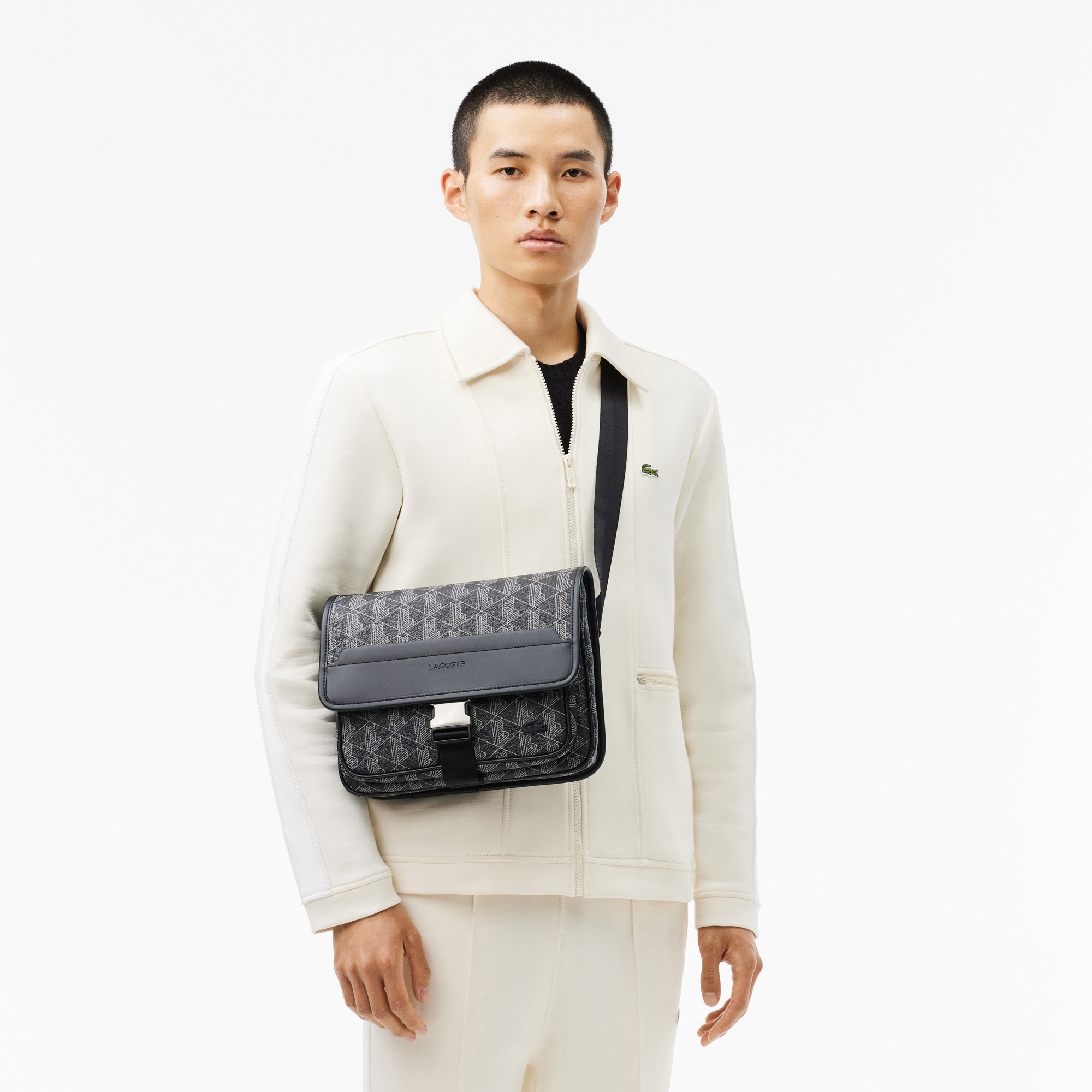 Lacoste The Blend Erkek Monogram Siyah Postacı Çantası görsel 2
