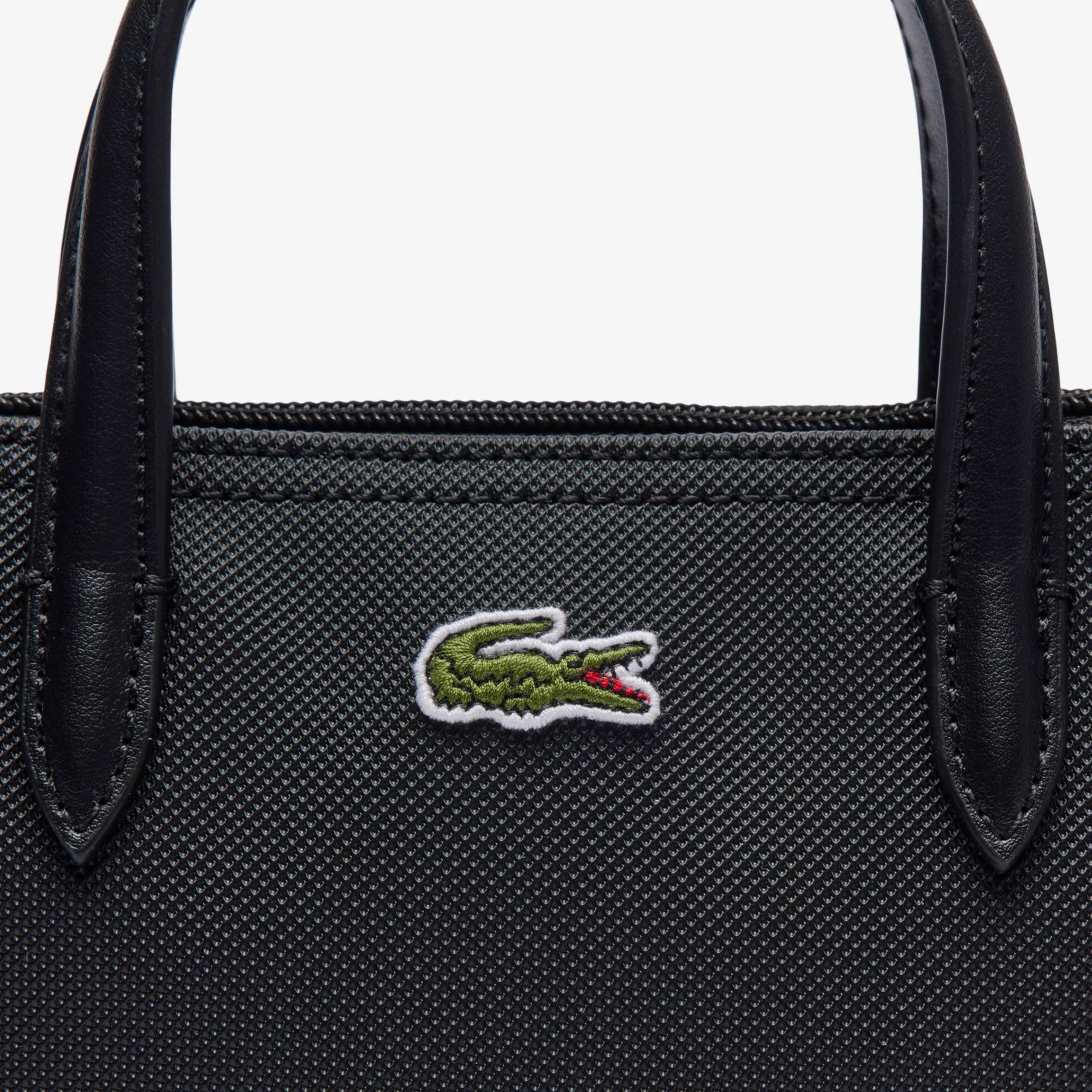 Lacoste Mini L.12.12 Kadın Siyah Postacı Çantası görsel 4