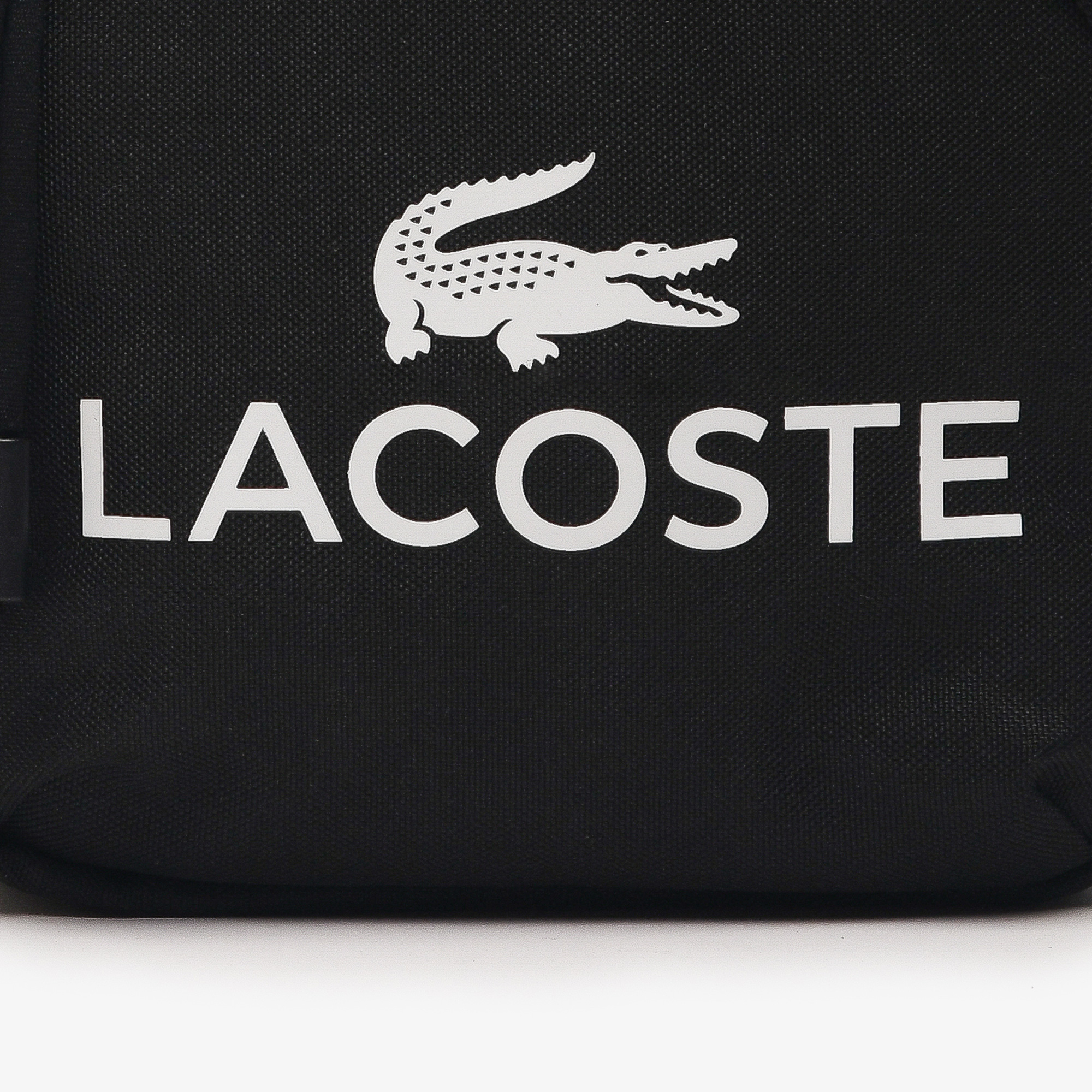 Lacoste Erkek Baskılı Siyah Postacı Çantası görsel 5