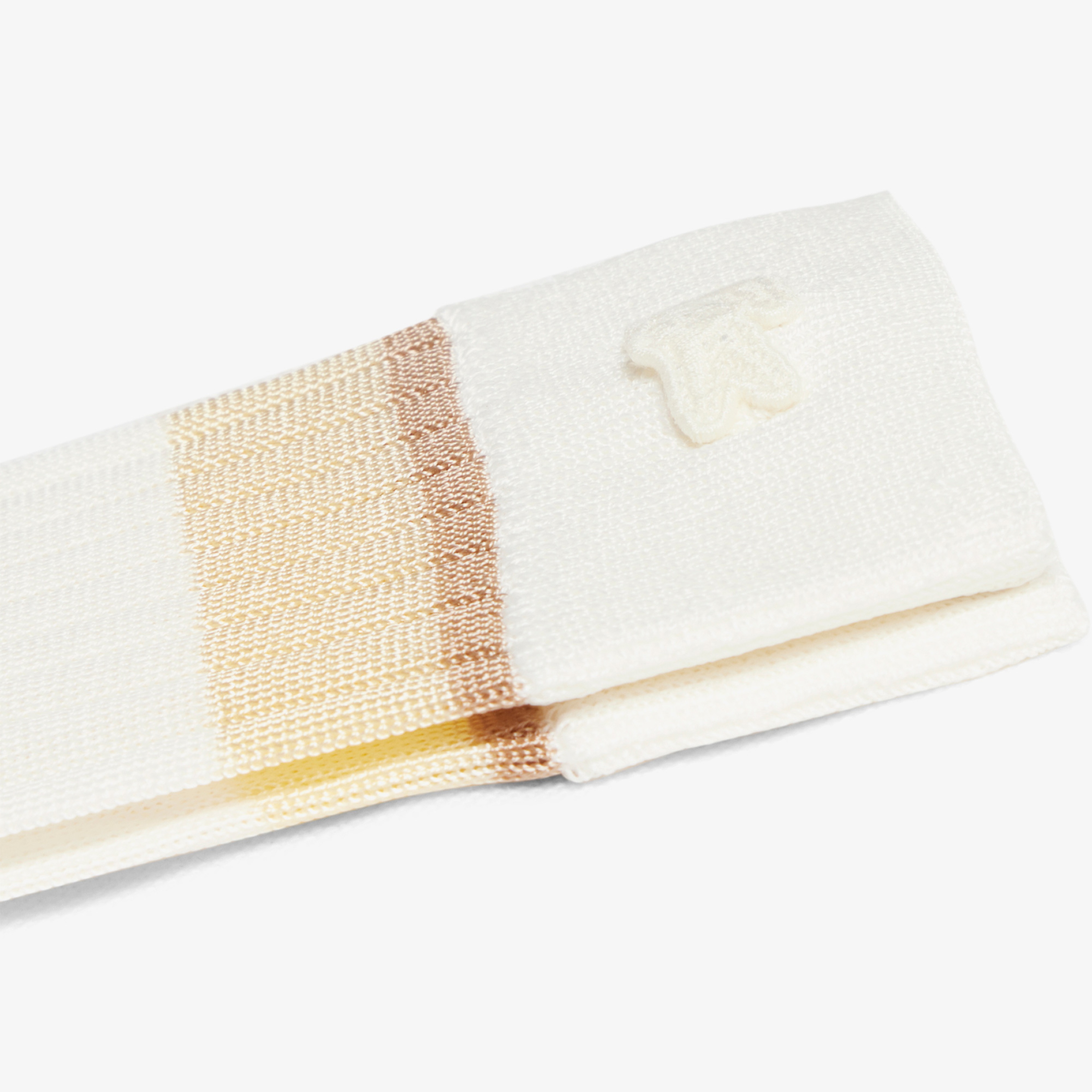 FW25 RUNWAY Kadın Beyaz Çorap FW25 RUNWAY Kadın Beyaz Çorap