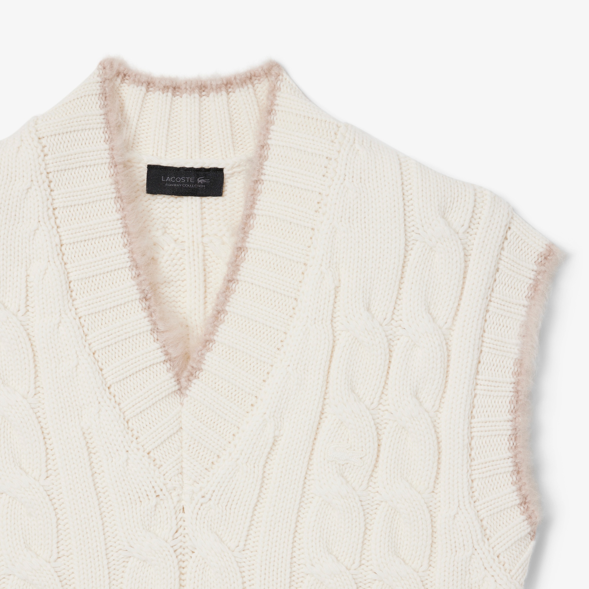 FW25 RUNWAY Erkek Regular Fit V Yaka Yün Beyaz Süveter