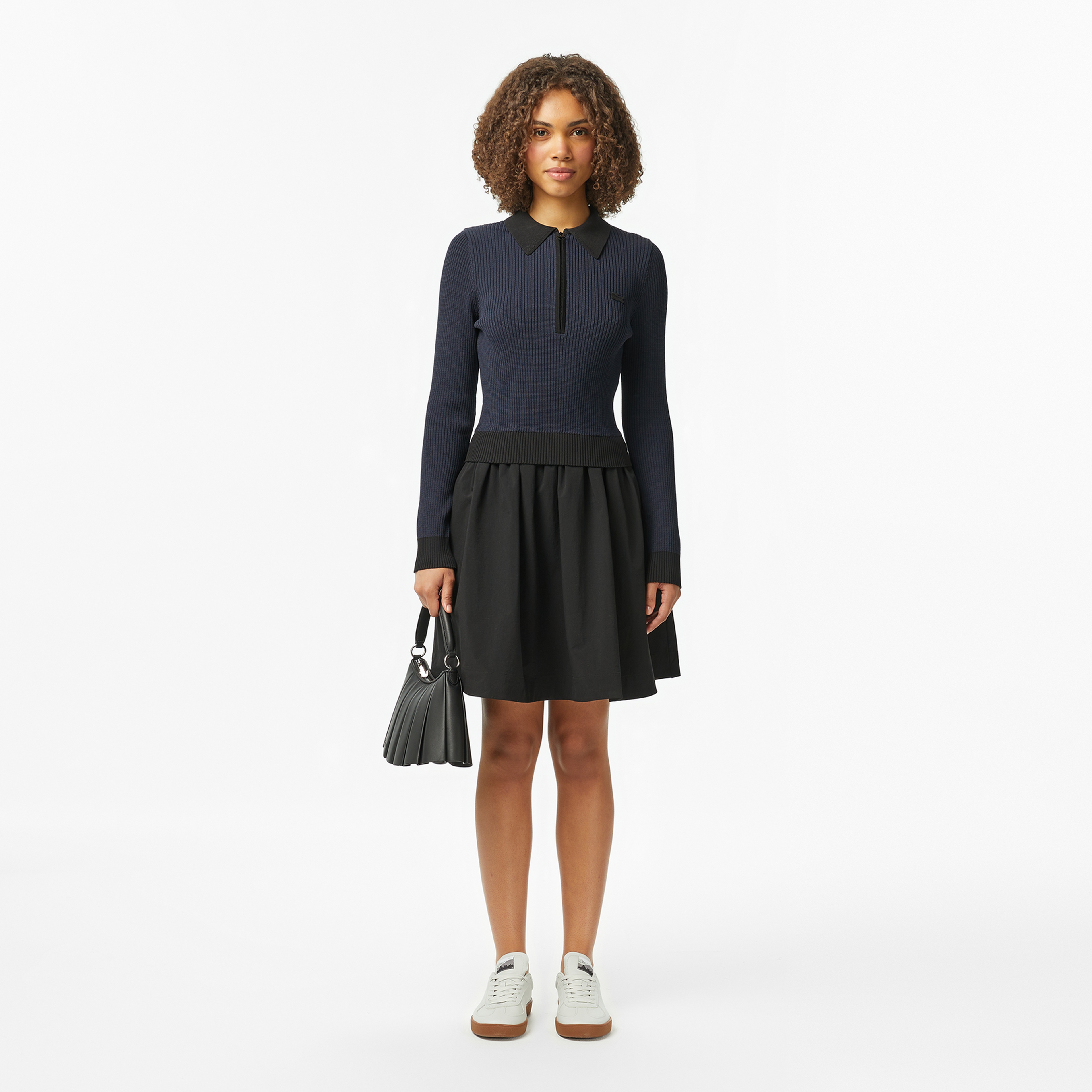 Kadın Classic Fit Uzun Kollu Yarım Fermuarlı Çizgili Siyah Elbise Kadın Classic Fit Uzun Kollu Yarım Fermuarlı Çizgili Siyah Elbise