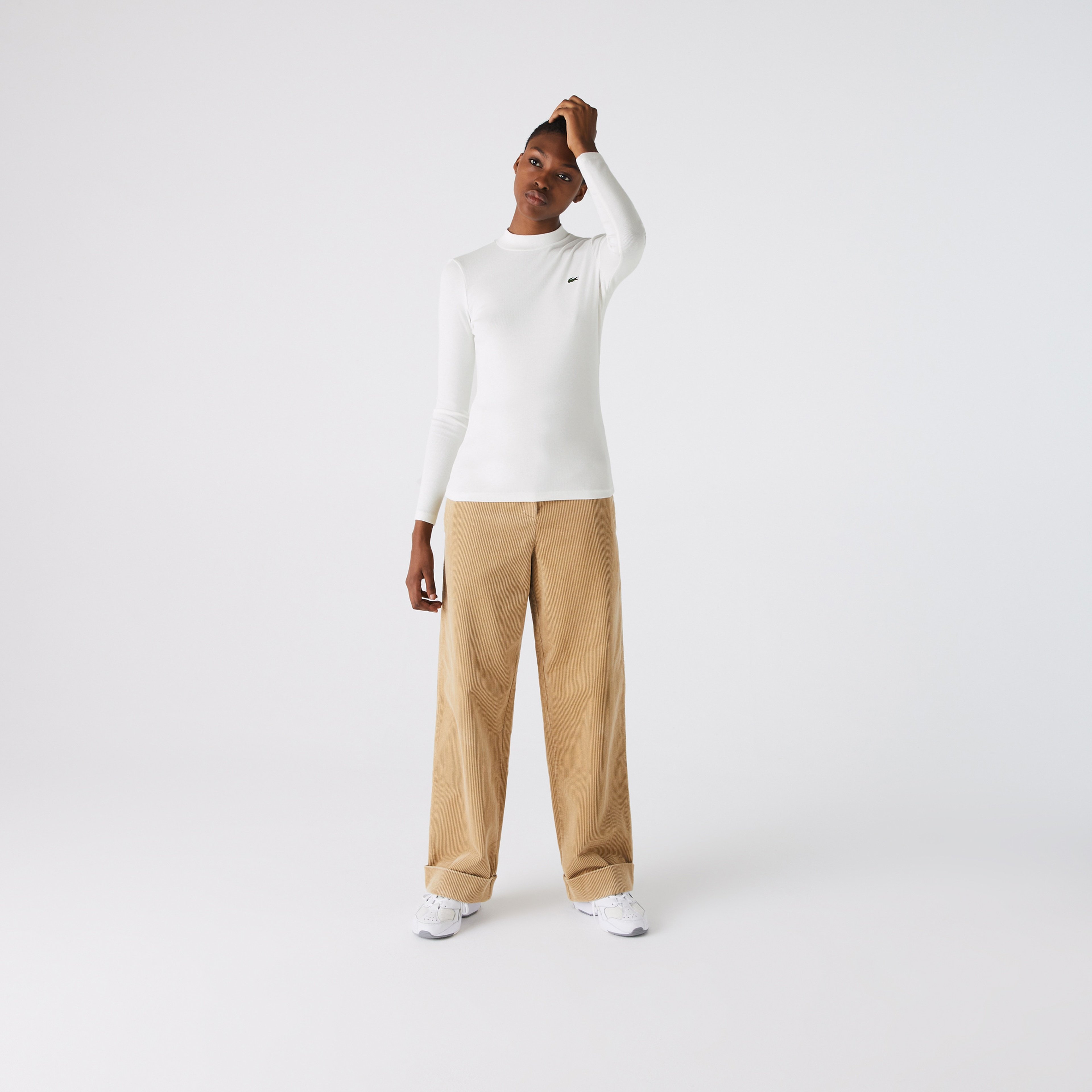 Kadın Slim Fit Uzun Kollu Bisiklet Yaka Beyaz T-Shirt