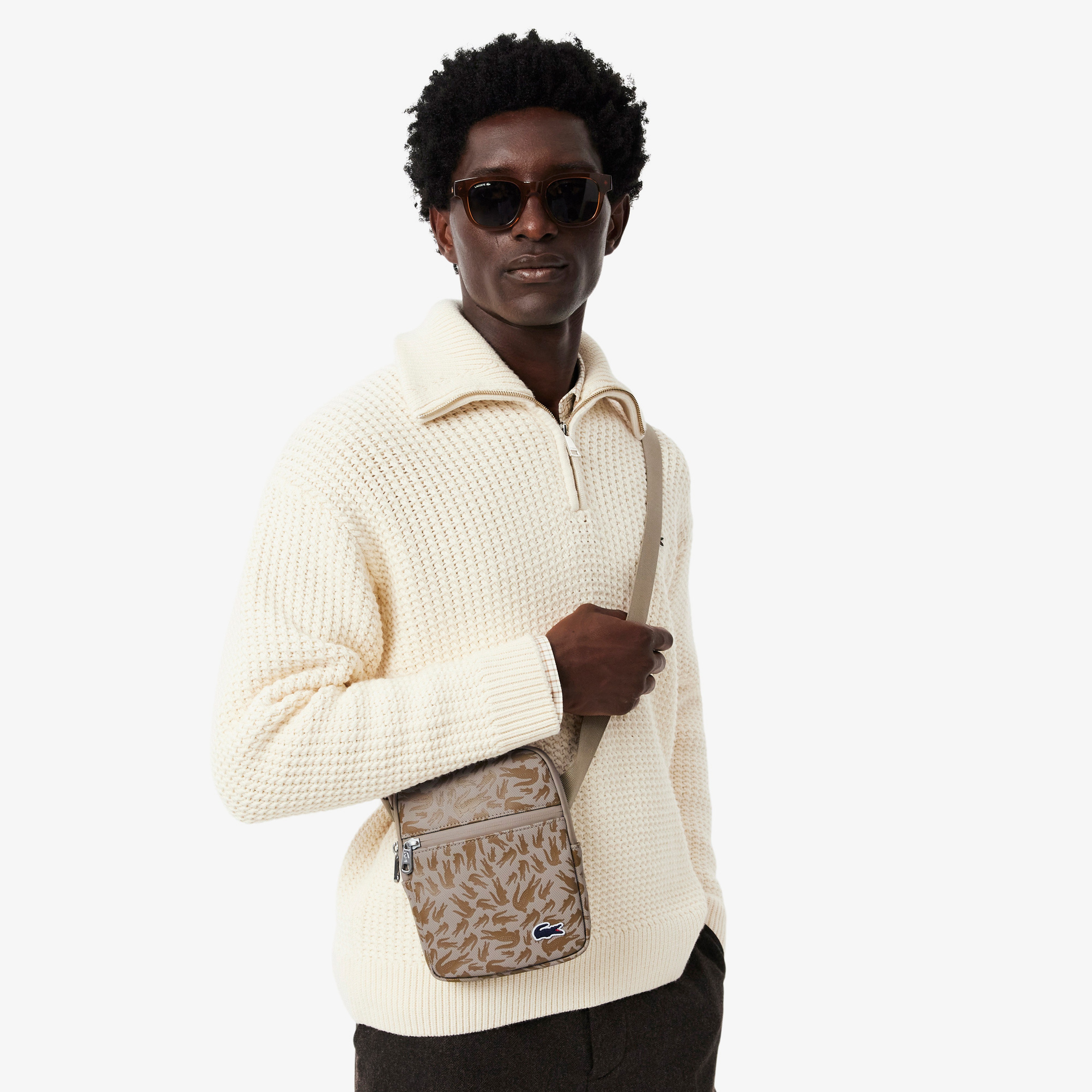 LCST Erkek Desenli Bej Postacı Çantası LCST Erkek Desenli Bej Postacı Çantası