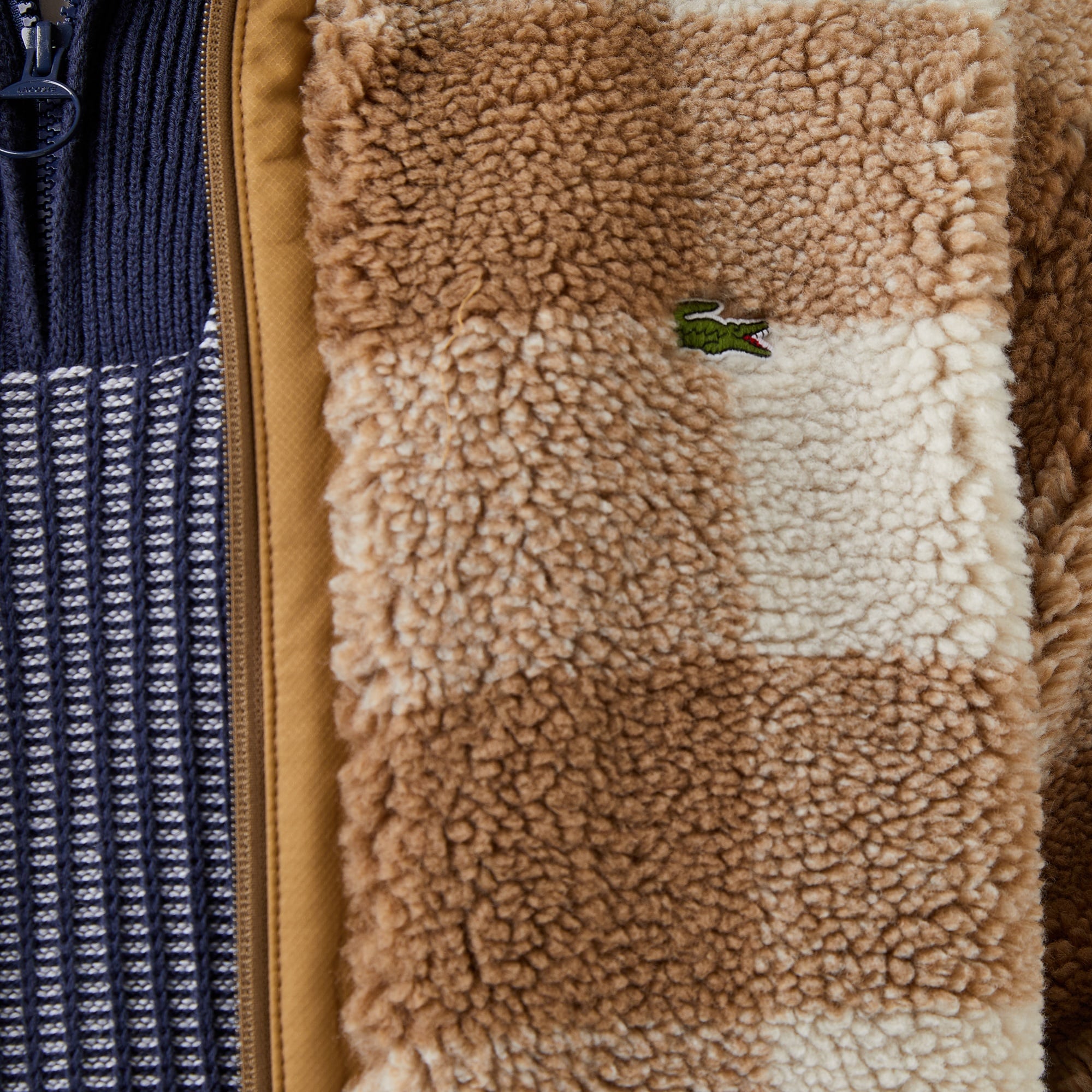 Erkek Dik Yaka Ekose Bej Mont