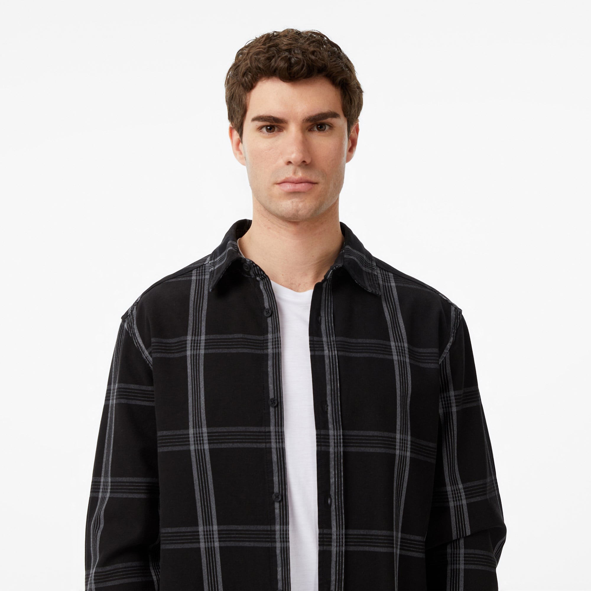 Erkek Regular Fit Kareli Siyah Gömlek