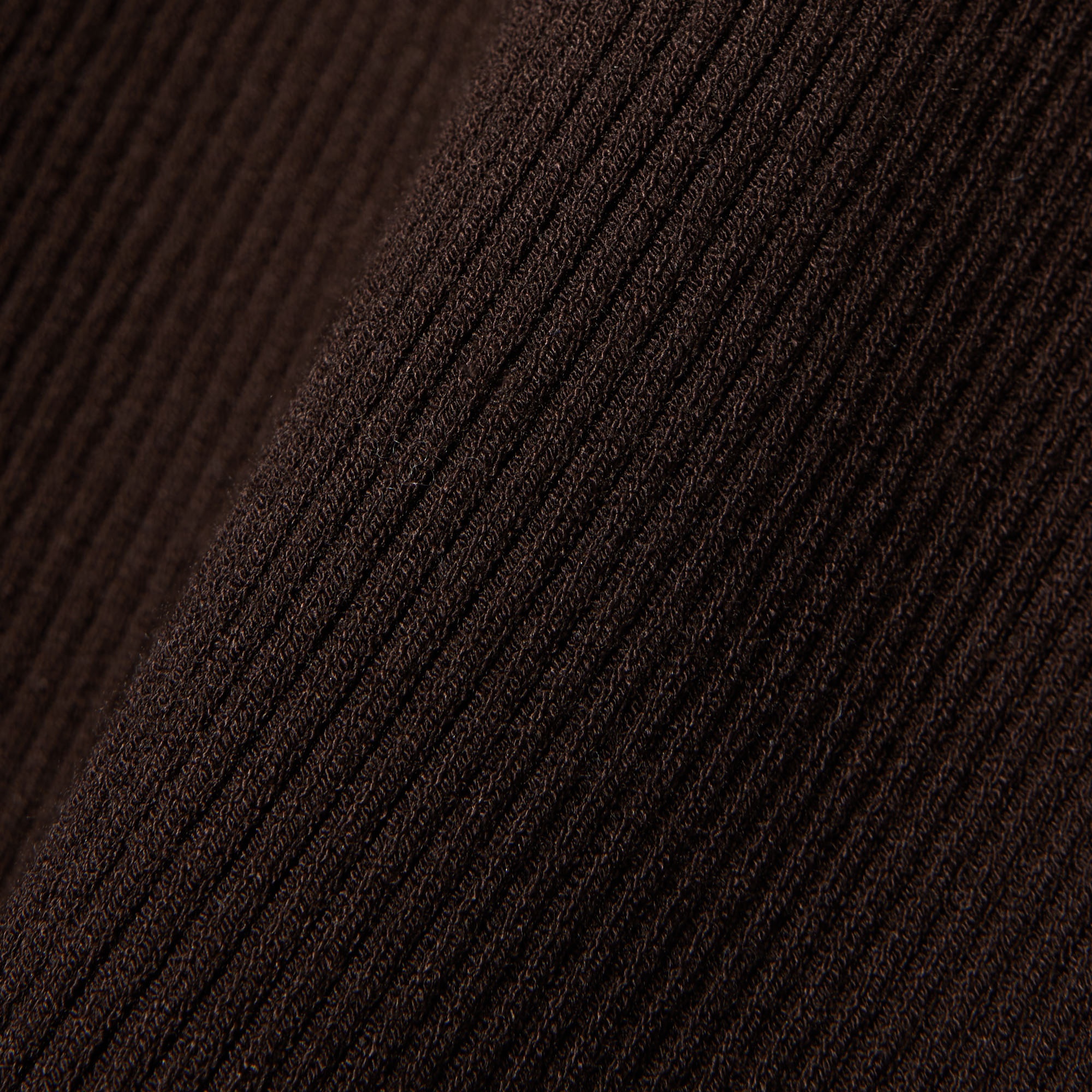 Kadın Slim Fit Kolsuz V Yaka Koyu Kahverengi Elbise
