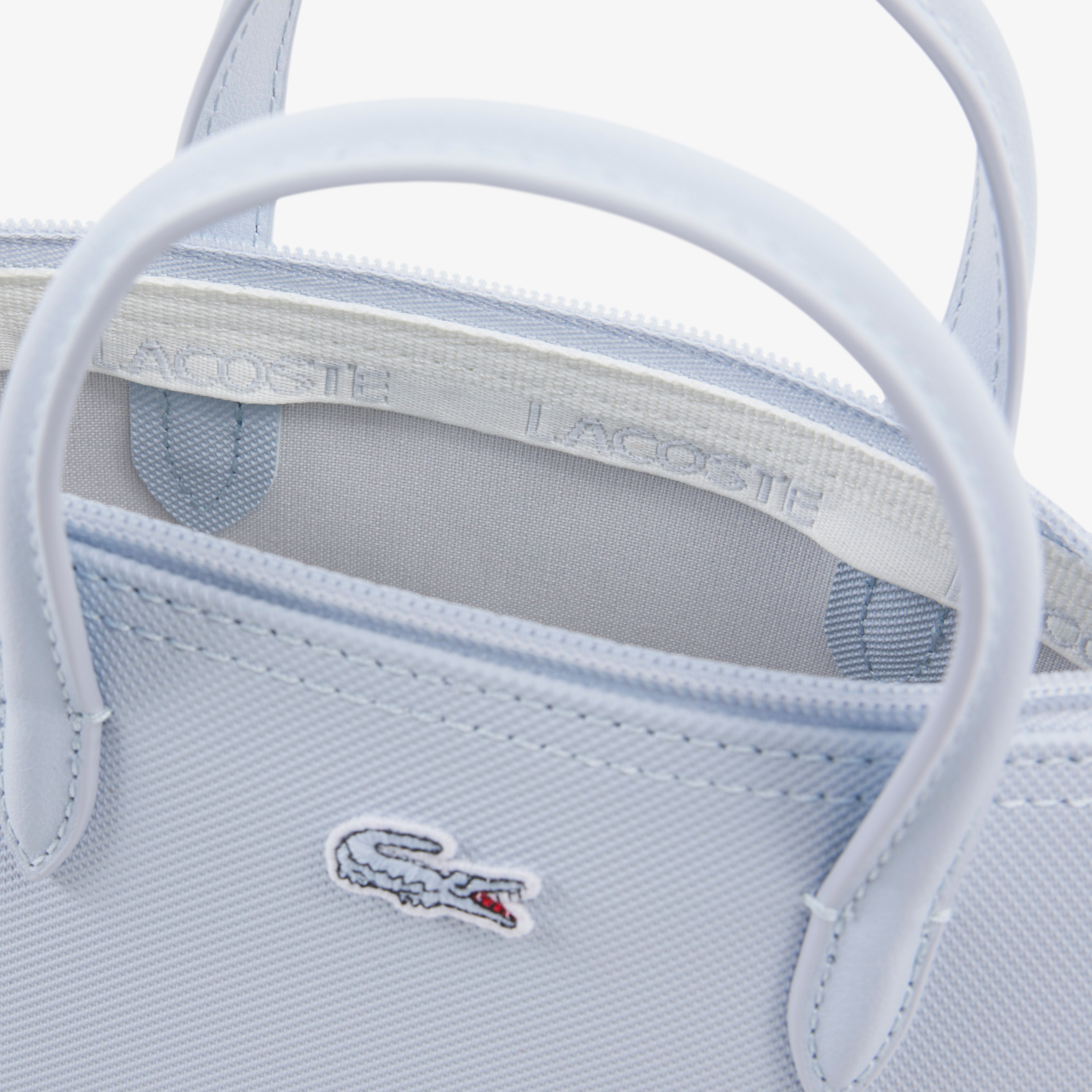 Mini L.12.12 Kadın Mavi Postacı Çantası Mini L.12.12 Kadın Mavi Postacı Çantası