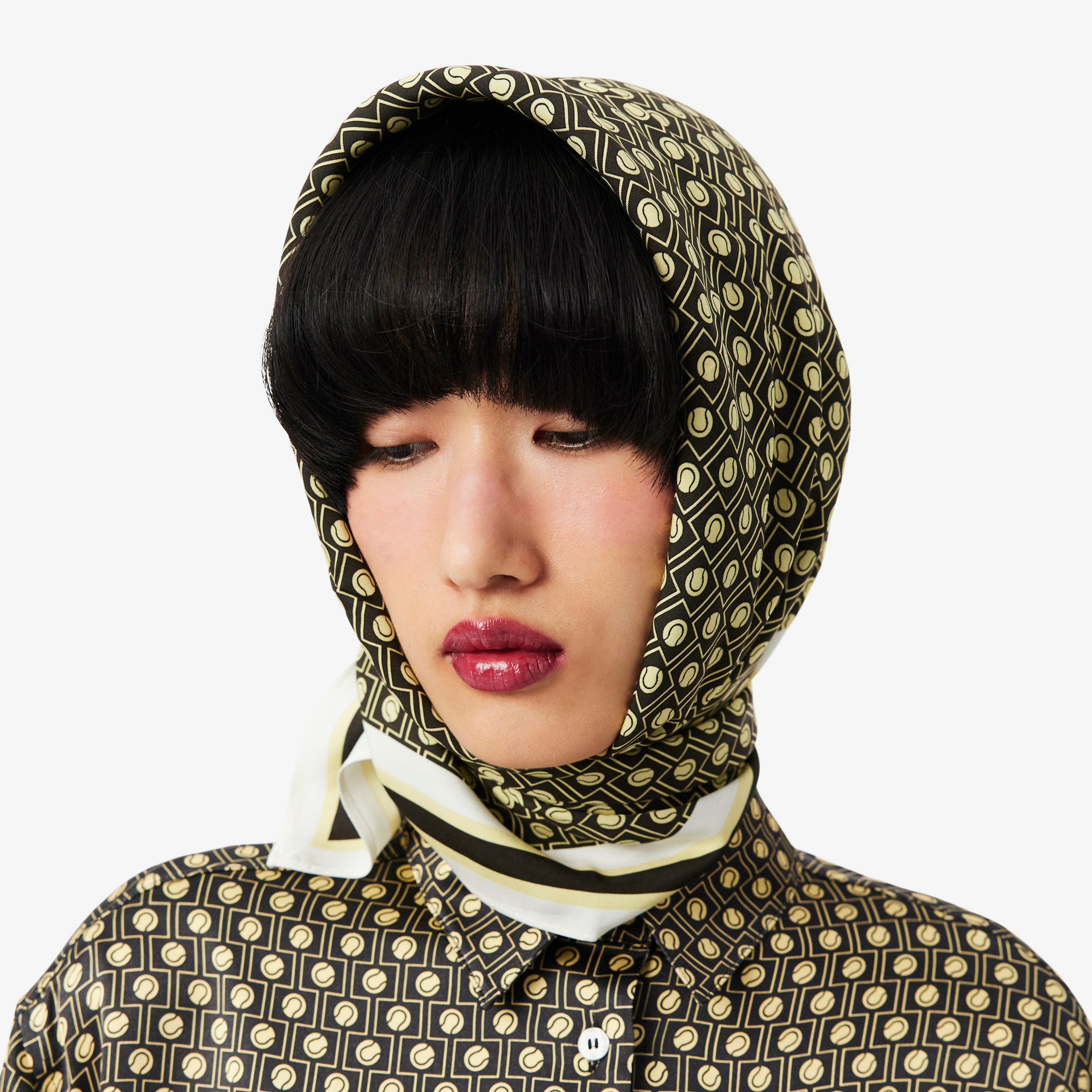 Kadın Desenli Kahverengi Fular