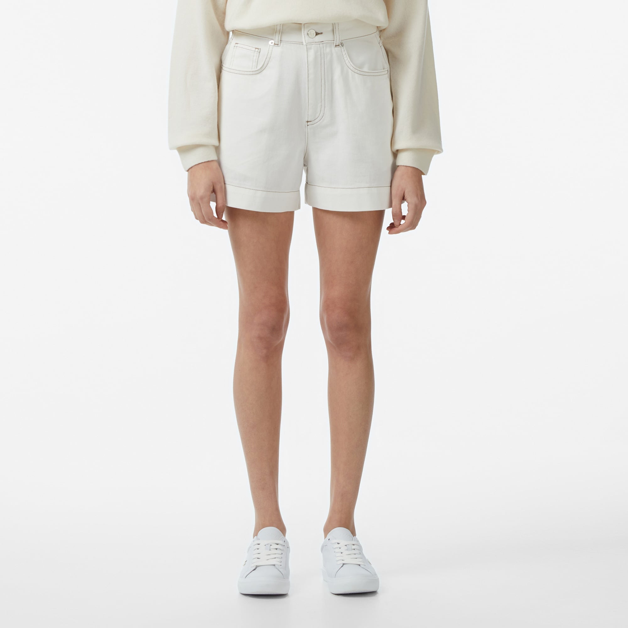 Kadın Slim Fit Krem Bermuda Şort
