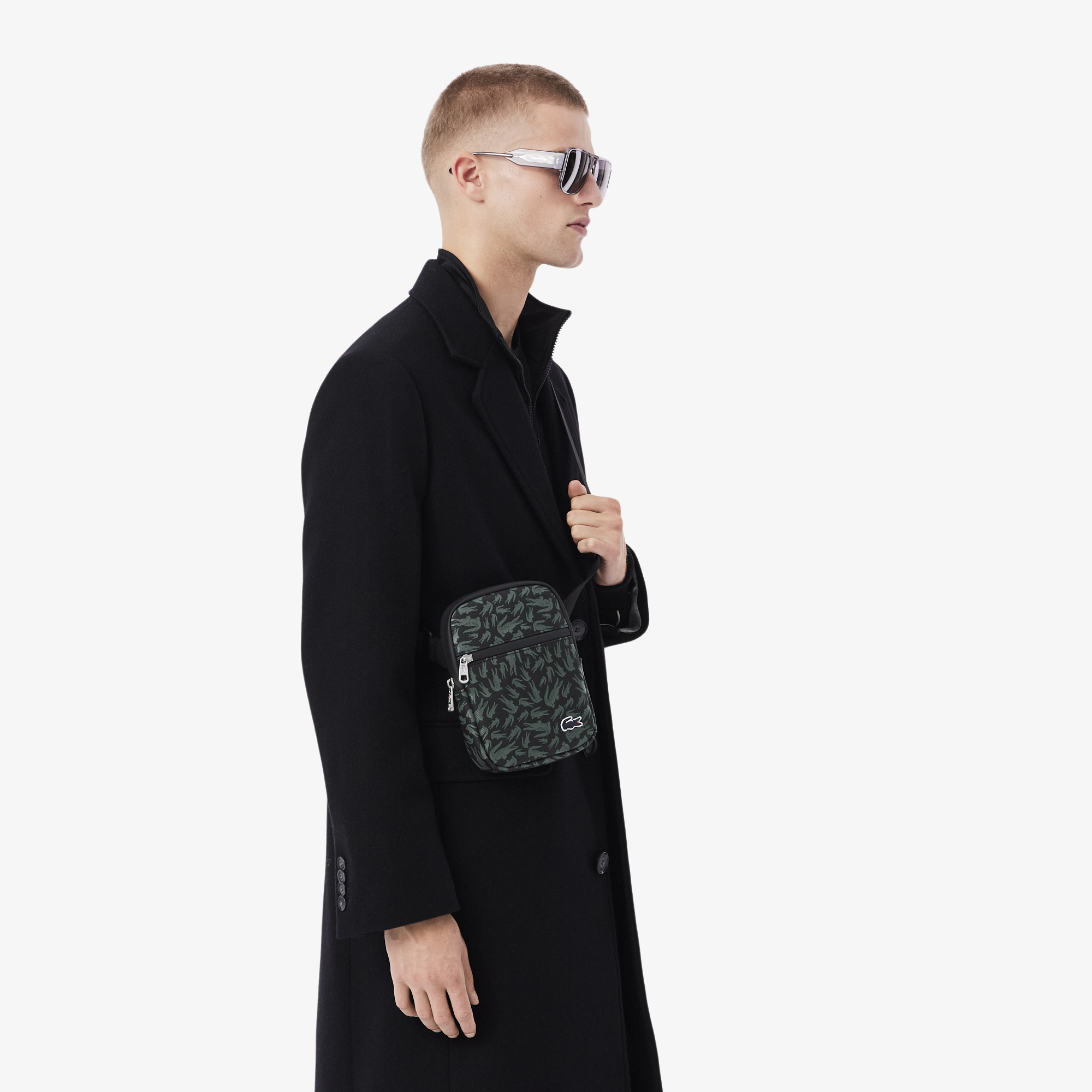 Lacoste LCST Erkek Desenli Siyah Postacı Çantası görsel 6
