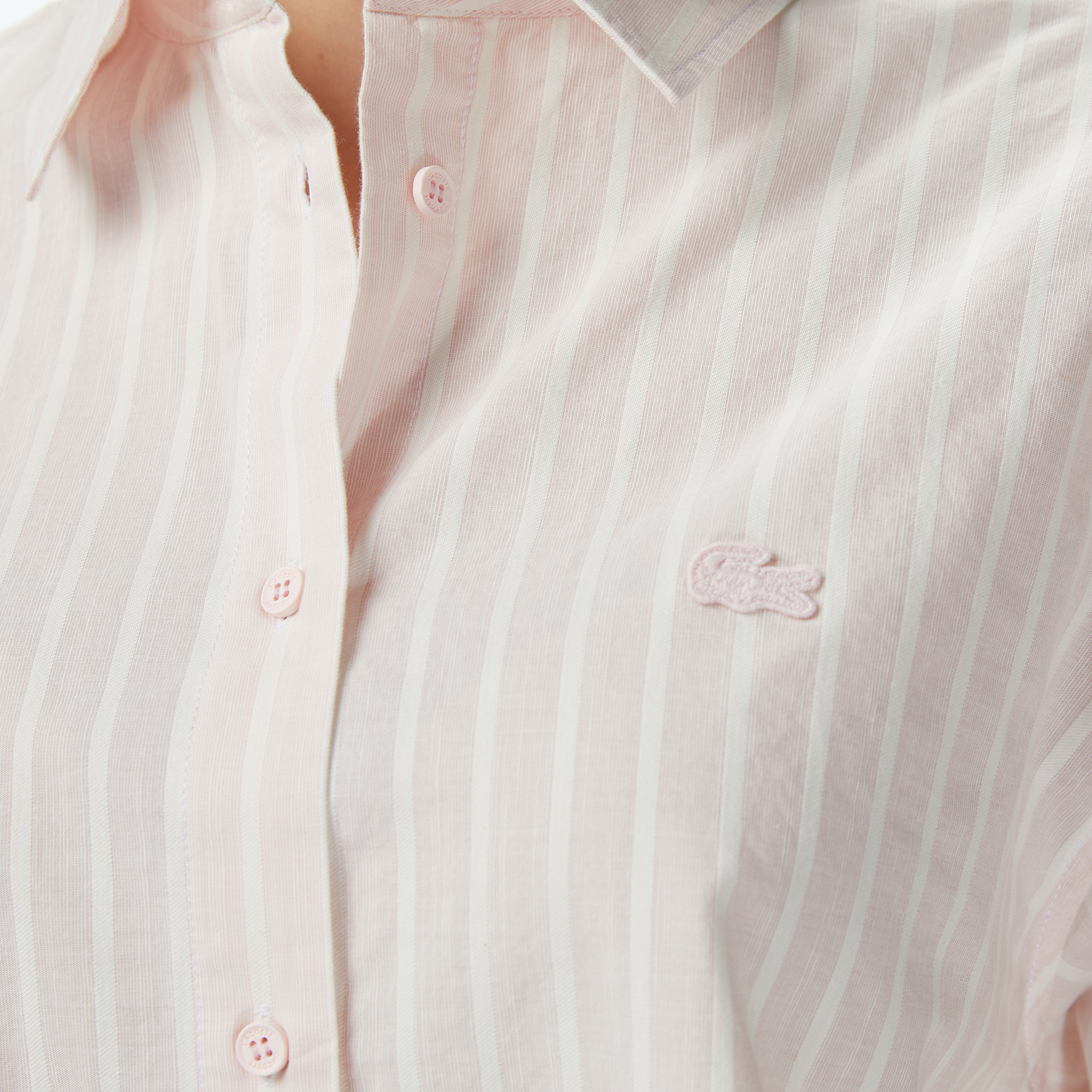 Lacoste Kadın Relaxed Fit Düğmeli Yaka Çizgili Açık Pembe Gömlek görsel 7