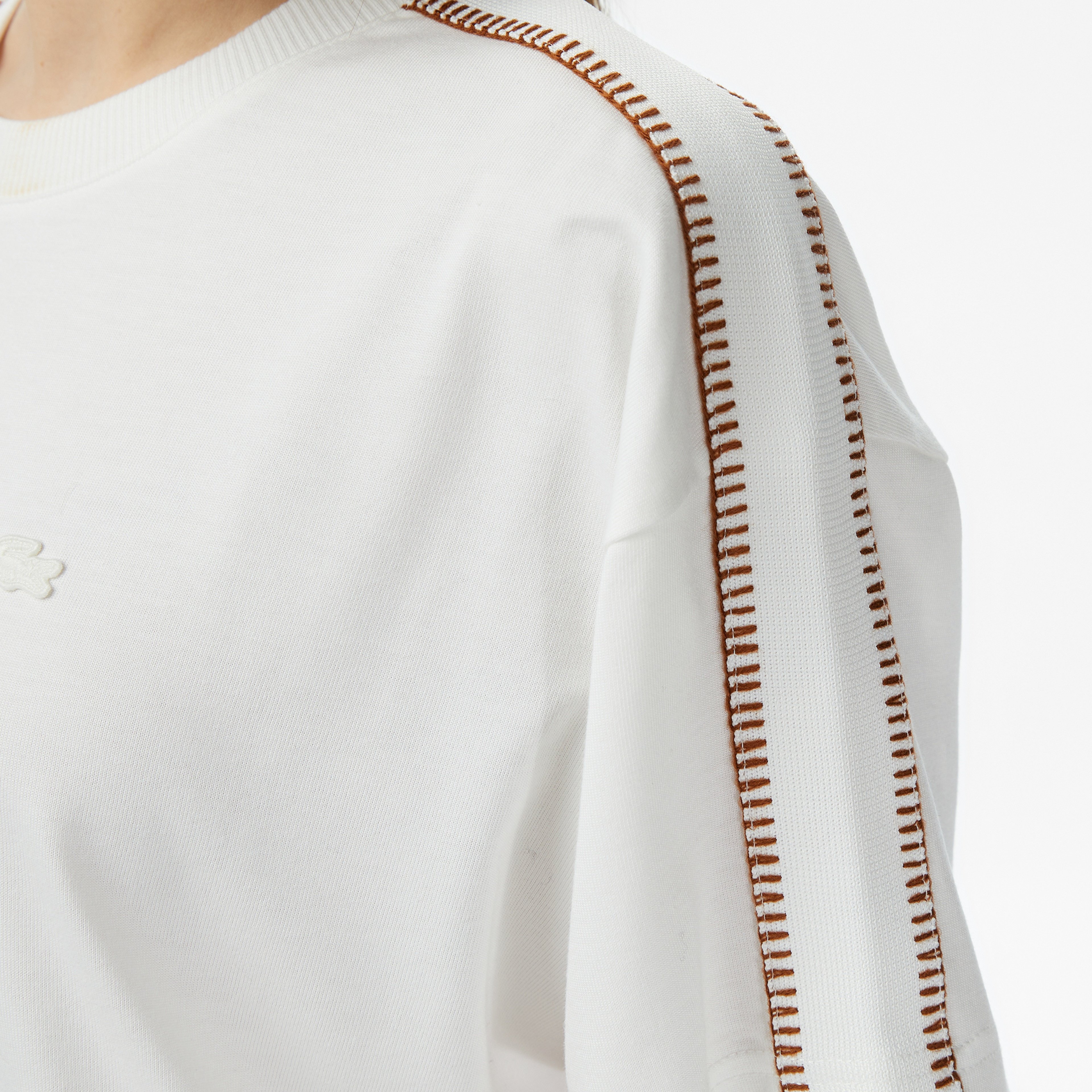 Kadın Loose Fit Bisiklet Yaka Krem T-Shirt