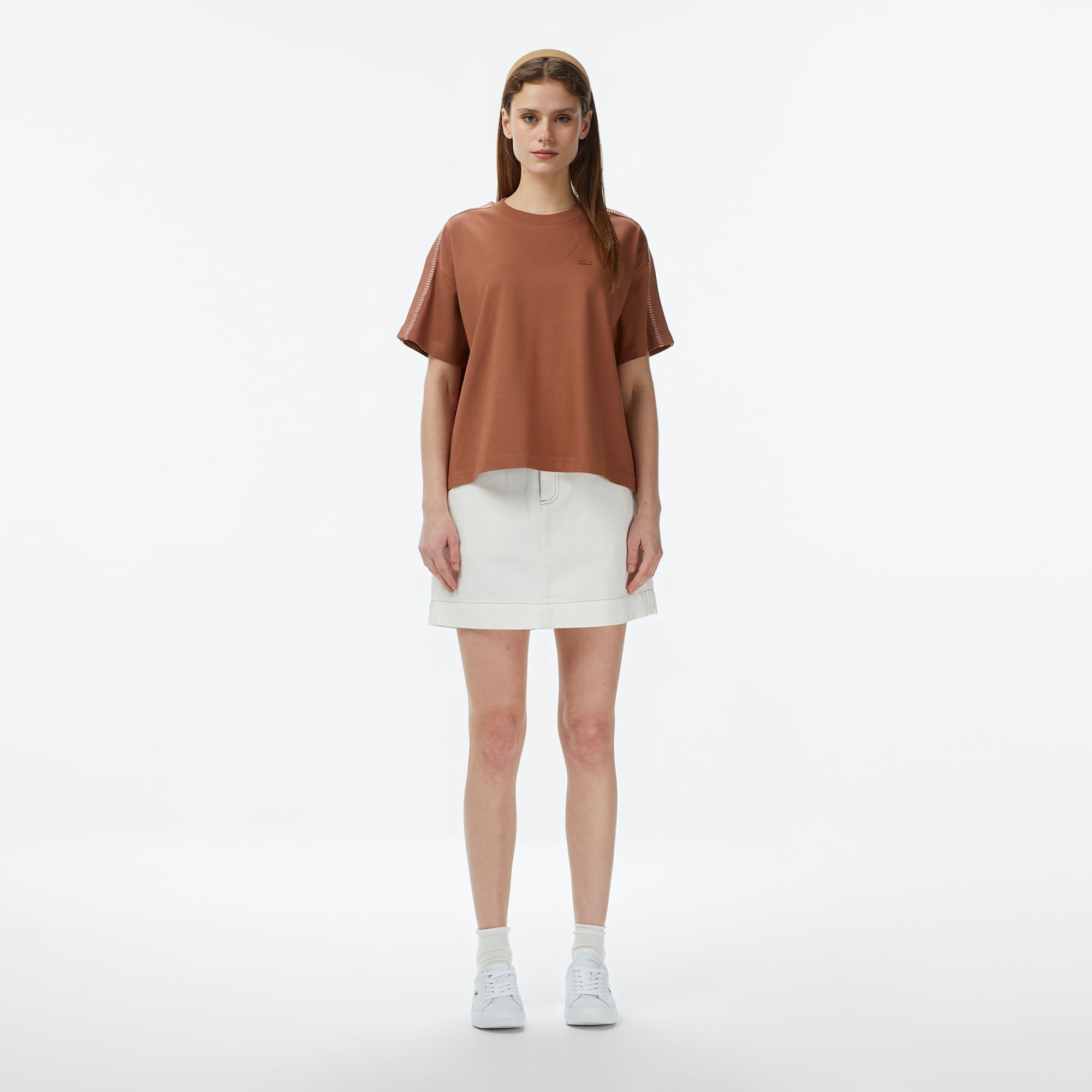 Lacoste Kadın Loose Fit Bisiklet Yaka Kahverengi T-Shirt görsel 5