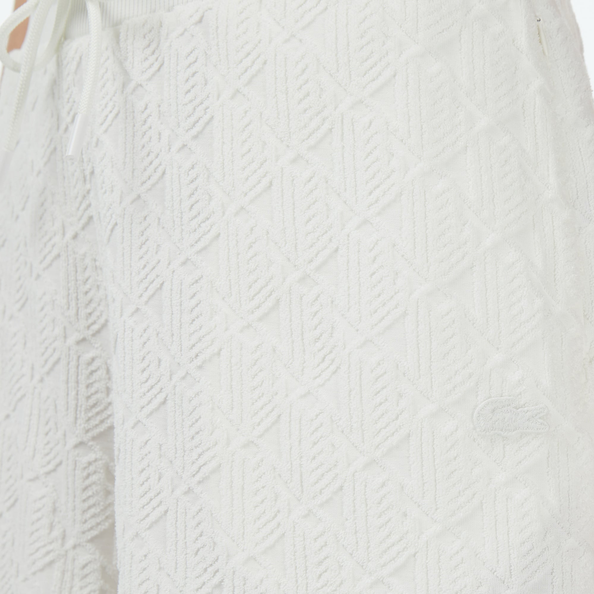 Kadın Relaxed Fit Desenli Krem Şort