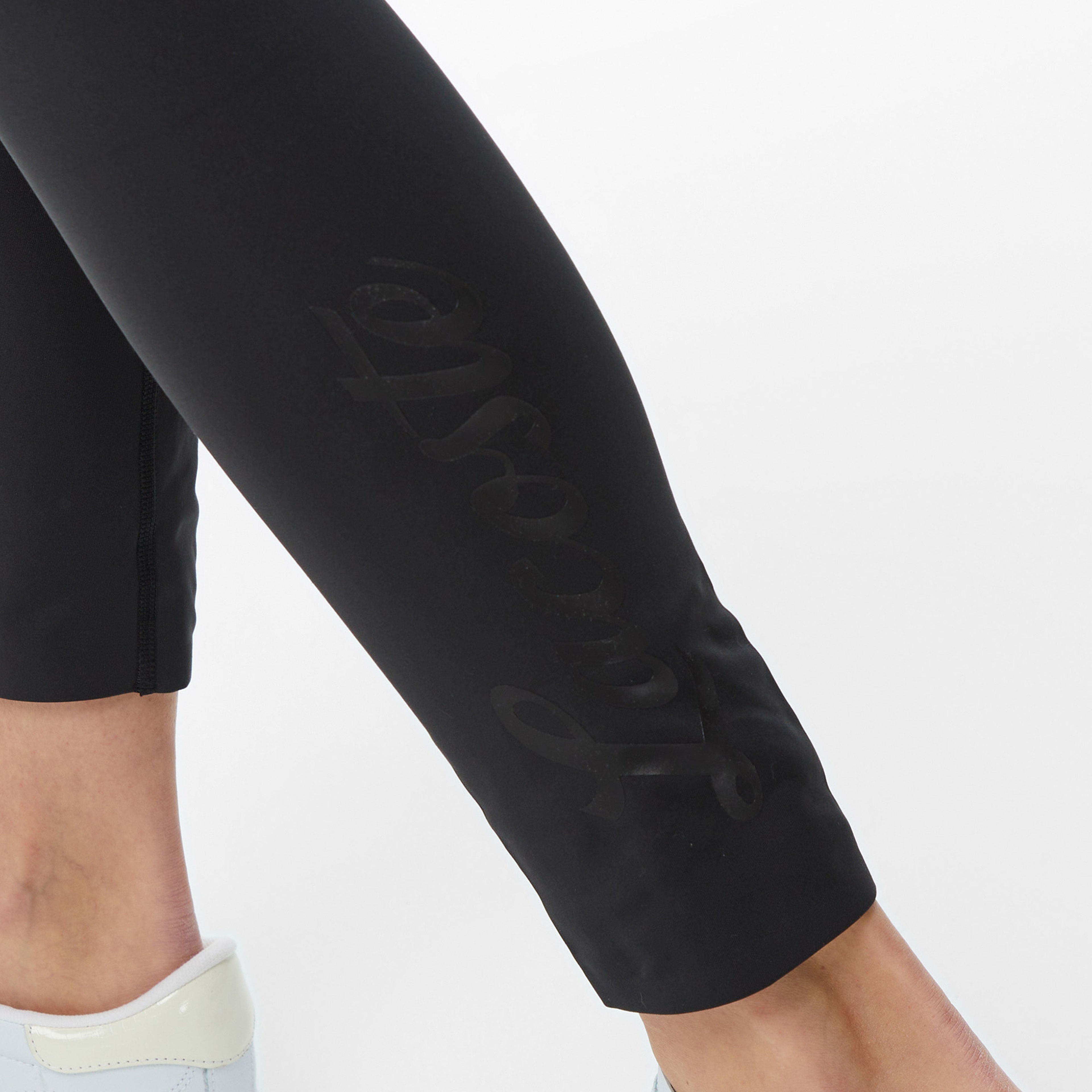 Kadın Slim Fit Siyah Tayt Kadın Slim Fit Siyah Tayt