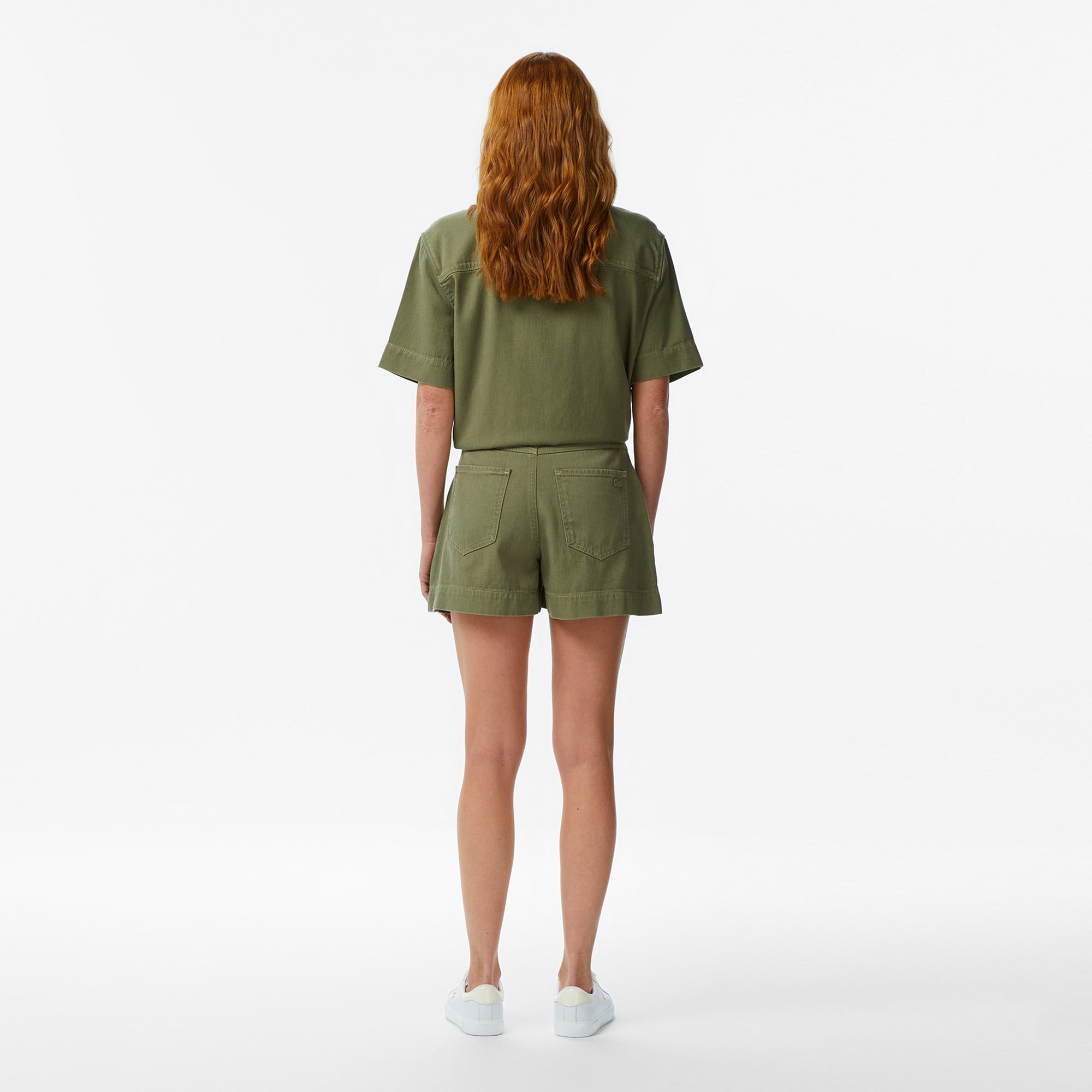 Lacoste Kadın Slim Fit Haki Bermuda görsel 6