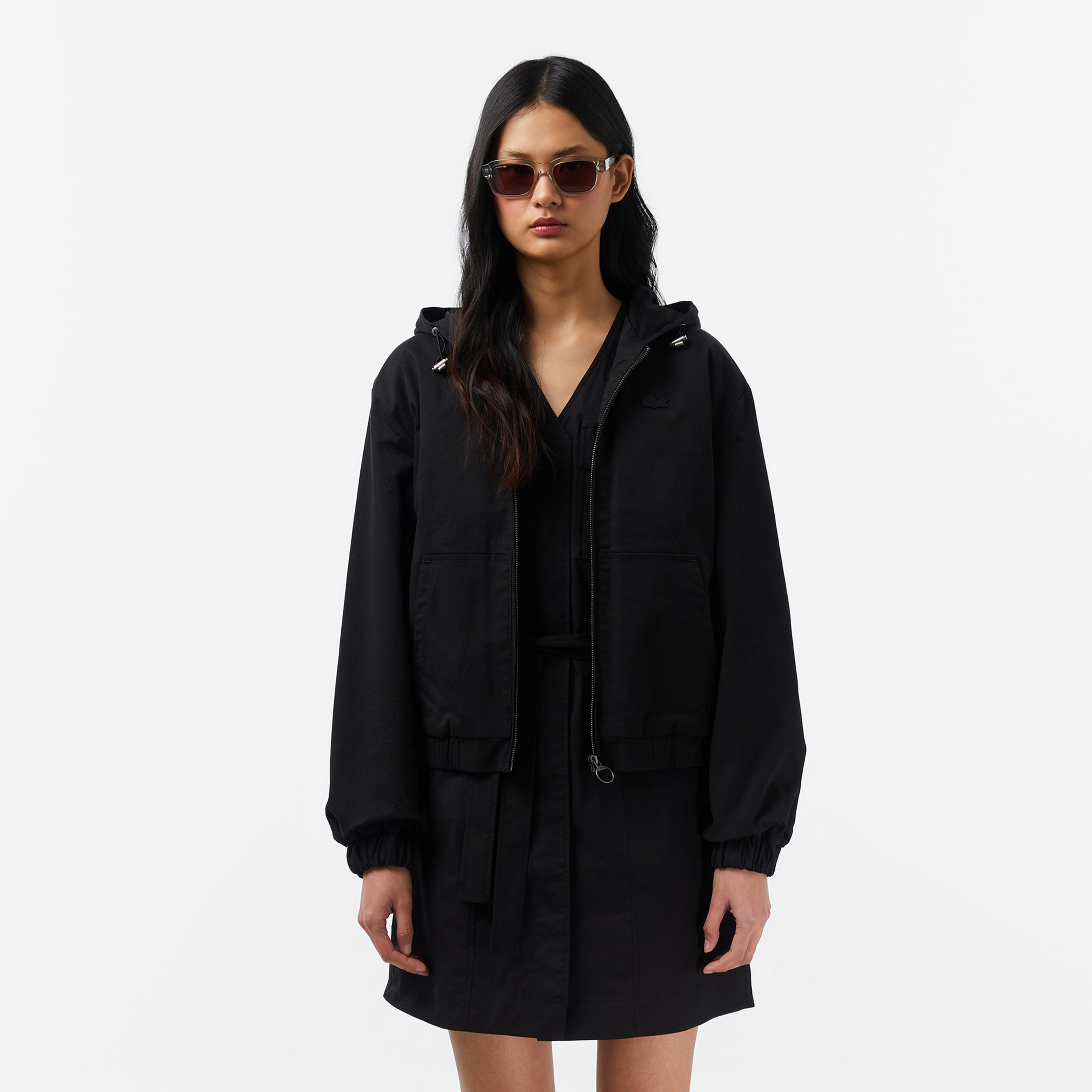 Kadın Relaxed Fit Kapüşonlu Siyah Ceket Kadın Relaxed Fit Kapüşonlu Siyah Ceket